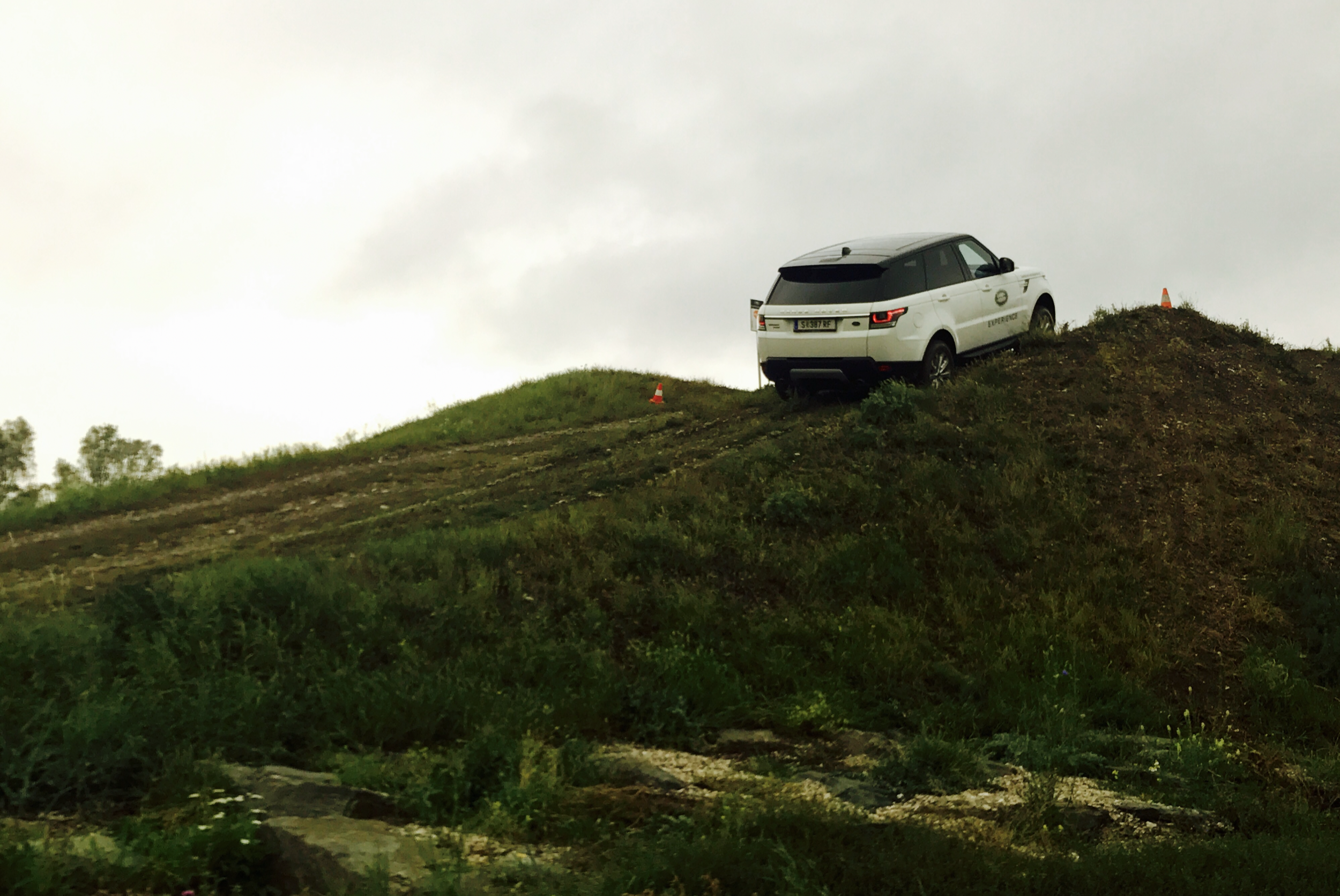 Land Rover Range Rover Sport; Off Road Product Challenge: Terrain Response System Meets Dynamic Stability Control. Terrain Response 2 Auto reconfigures transmission, suspension and traction settings for maximum drivability in almost all conditions.