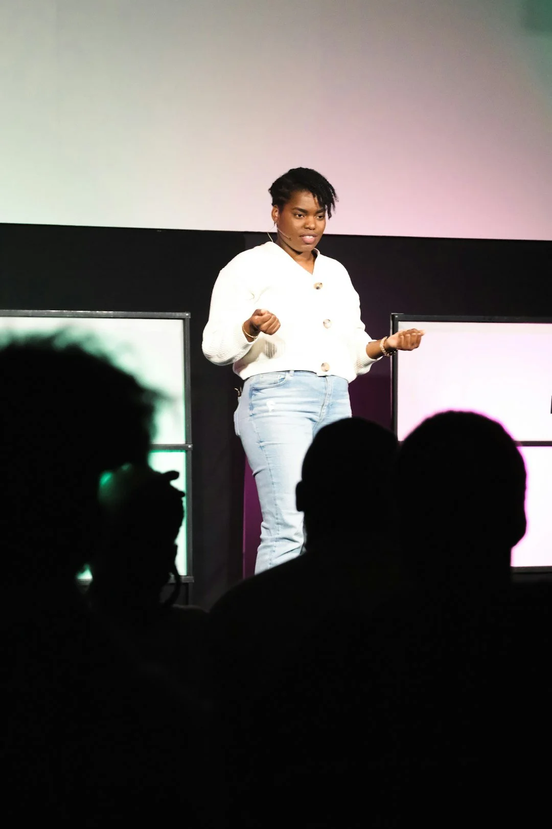 I Watch Brilliant Black Women Speak. And I Keep Noticing Their Tongues.