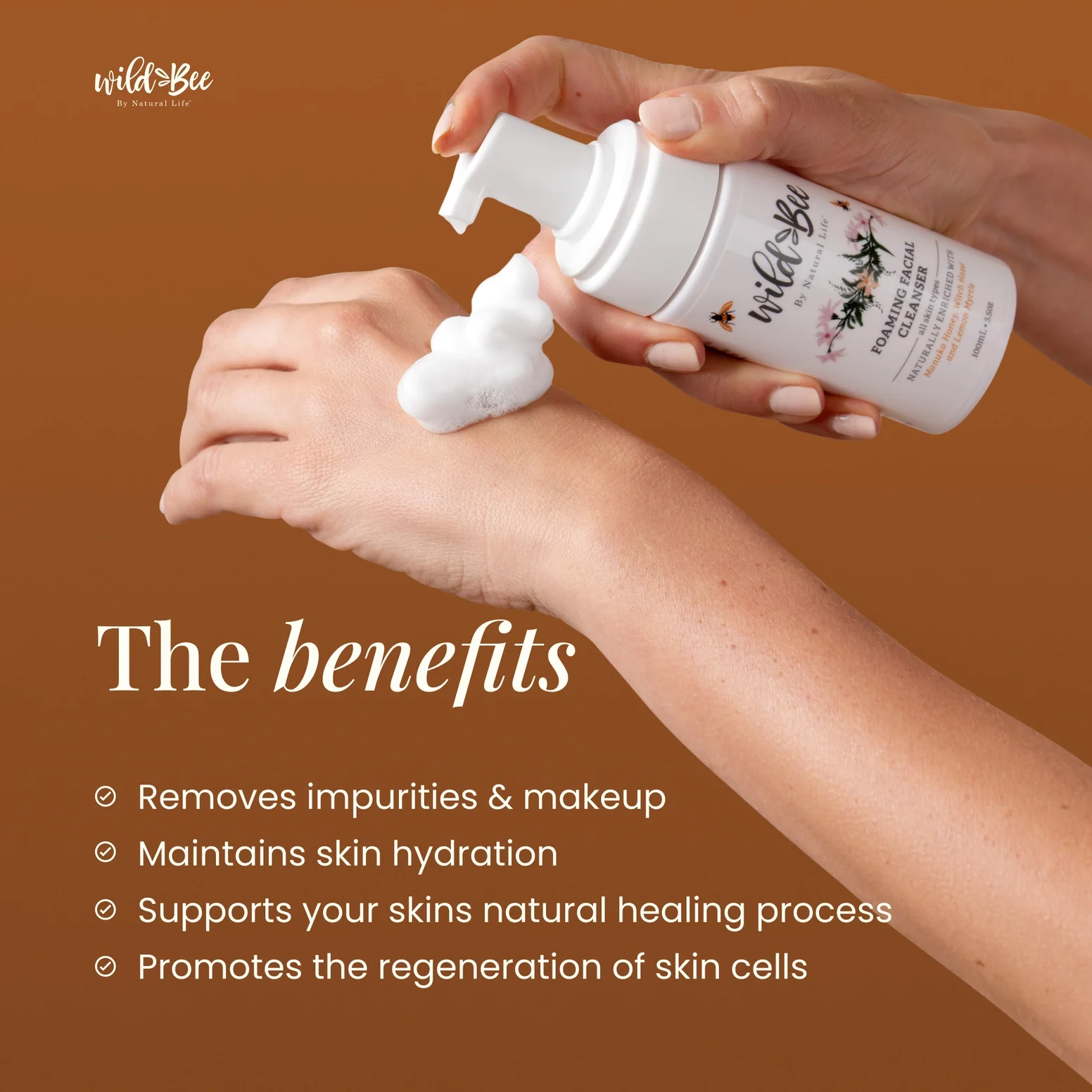 Foaming Facial Cleanser with Manuka Honey, Kakadu Plum, Aloe 2.webp