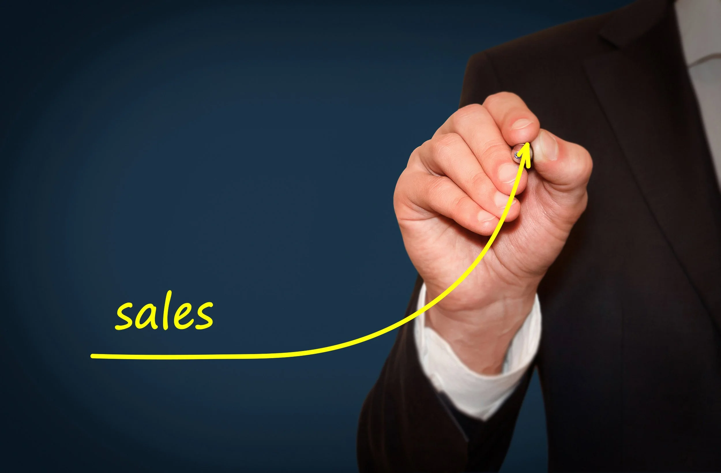 5 of the easiest ways to become a better salesperson