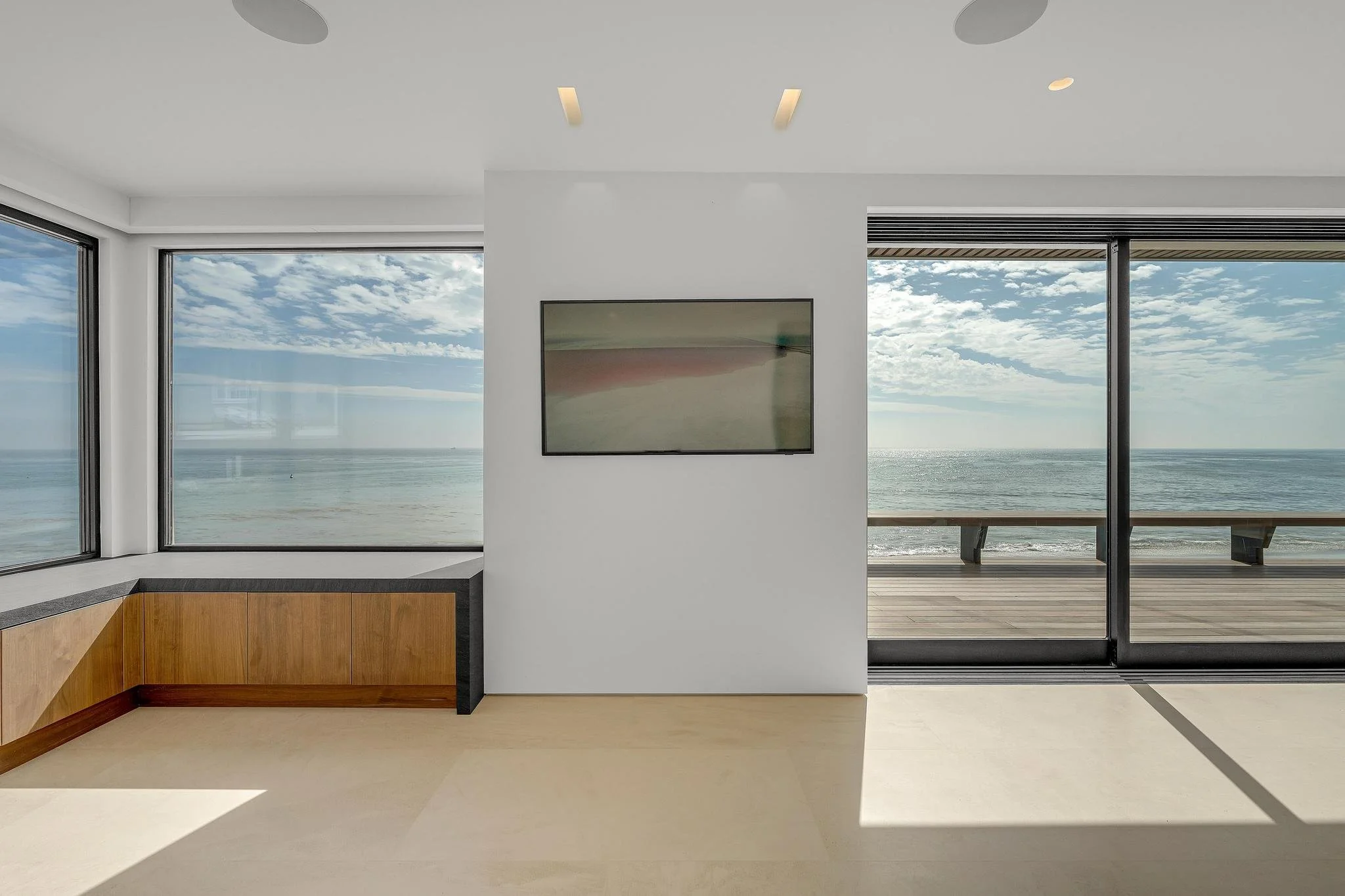 27308 PCH-64.jpg