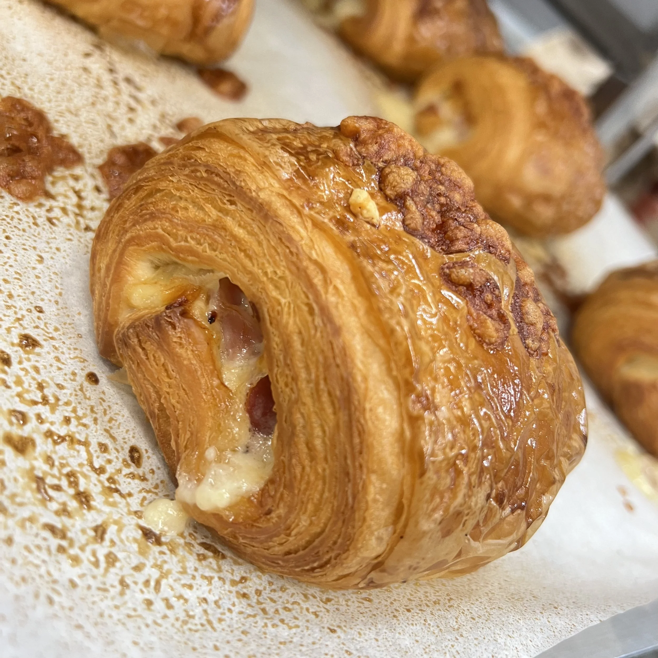 Ham and cheese croissant
