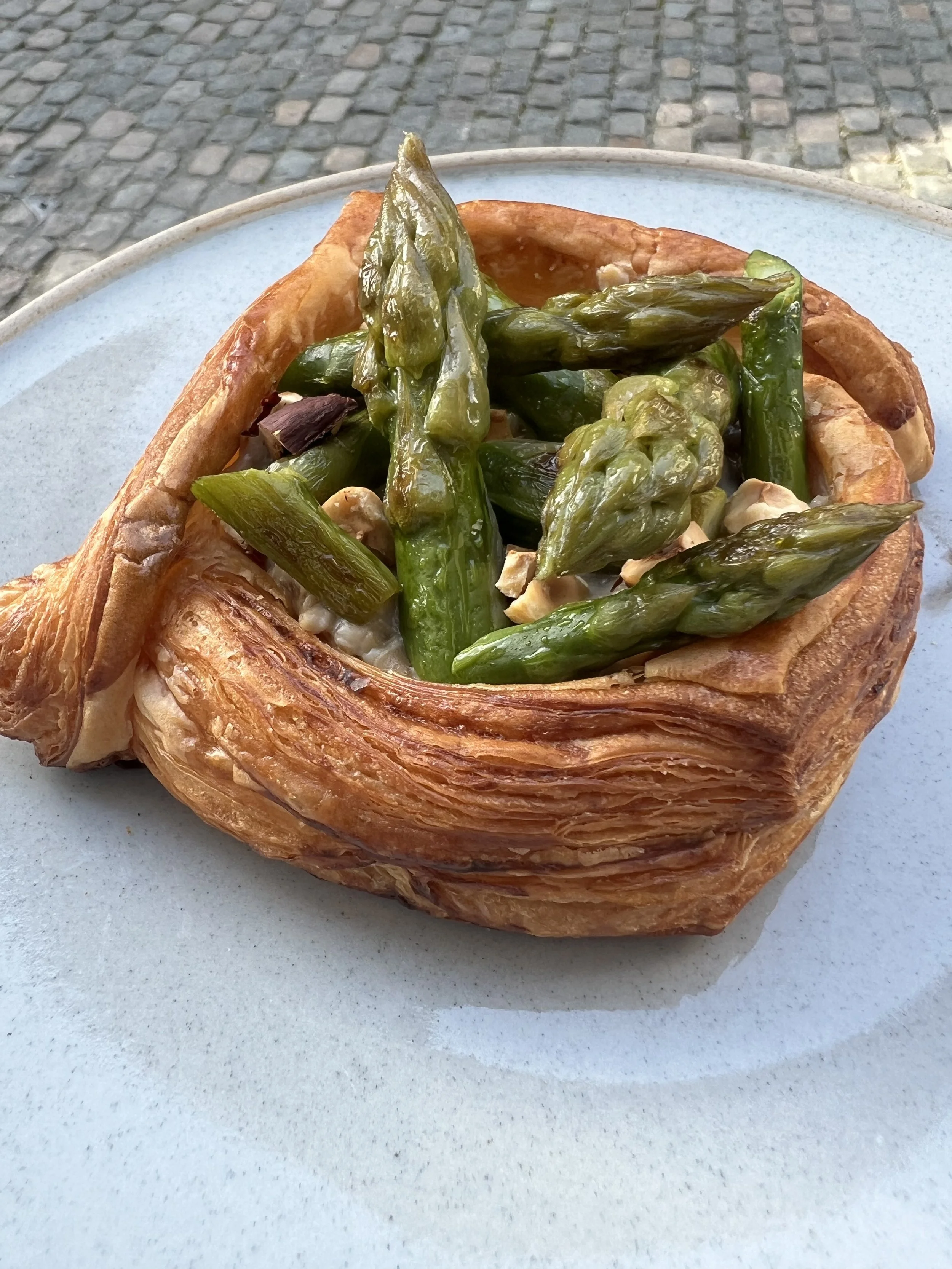 Asparagus and mushroom danish
