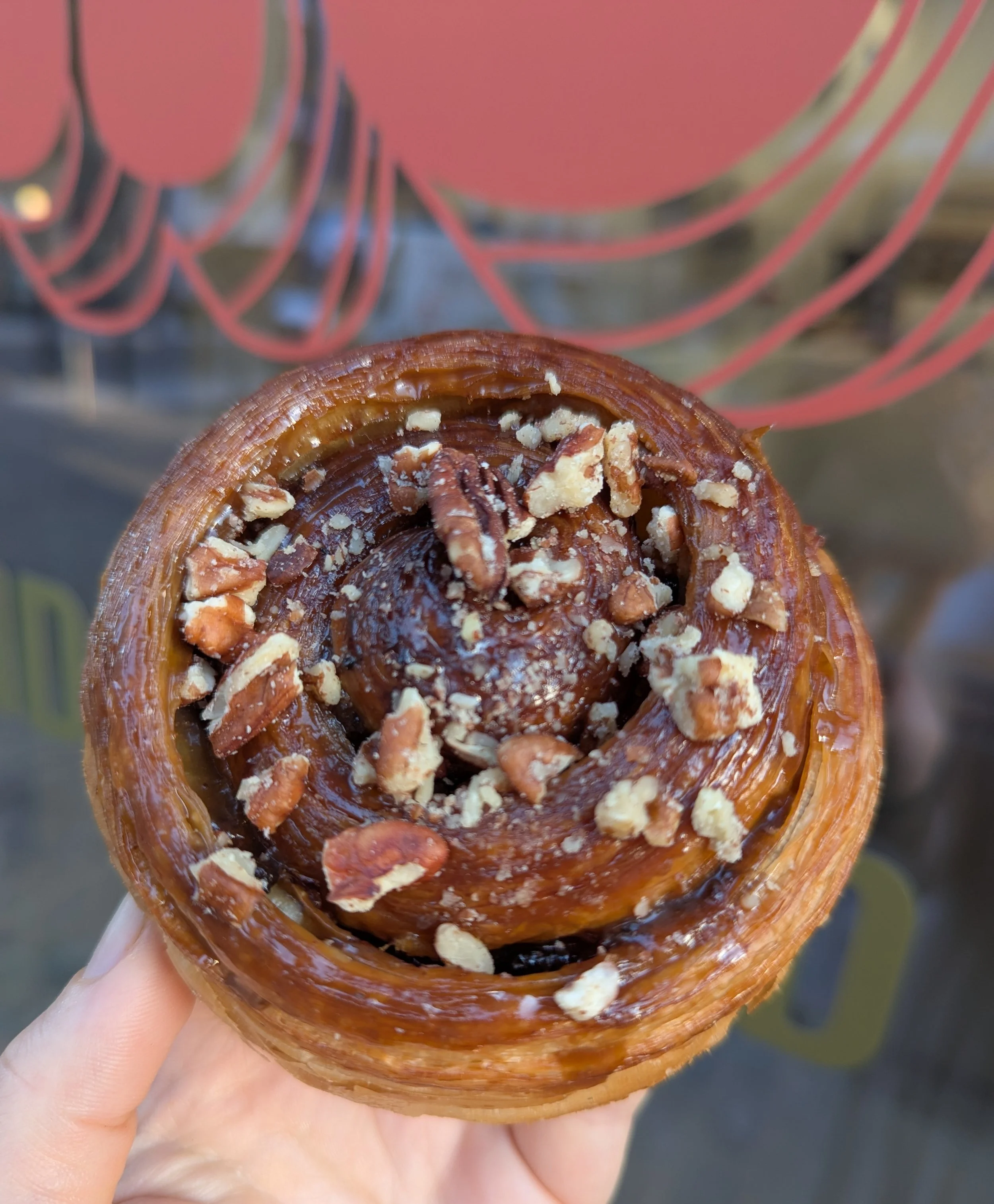 Pecan sticky toffee pudding swirl