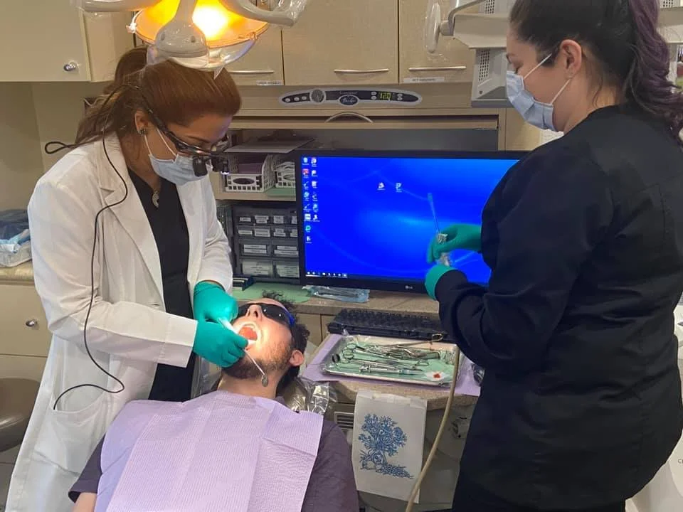abc_dental implant case 2.jpg