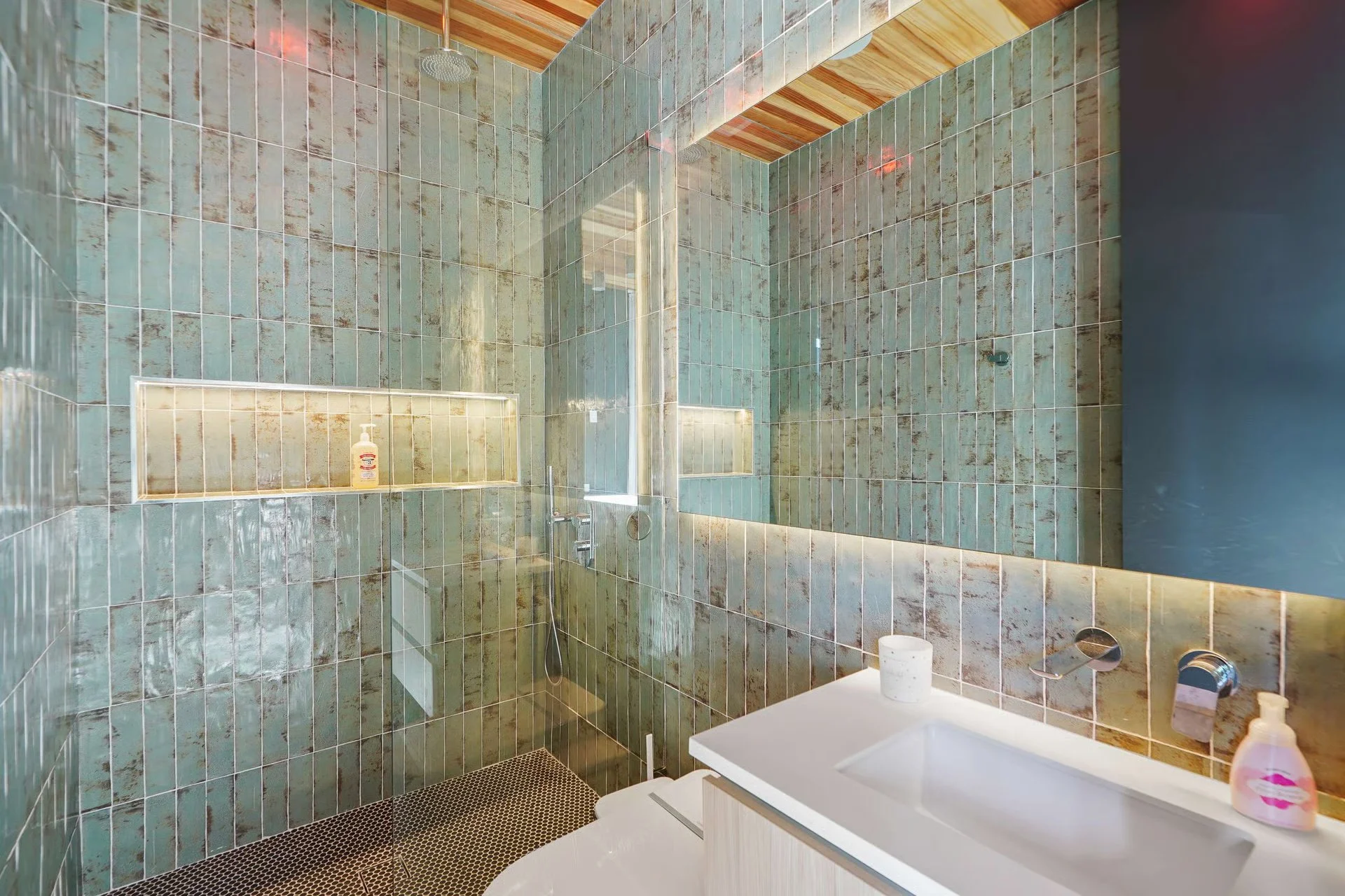 beverly-grove-spa-bathroom.jpg