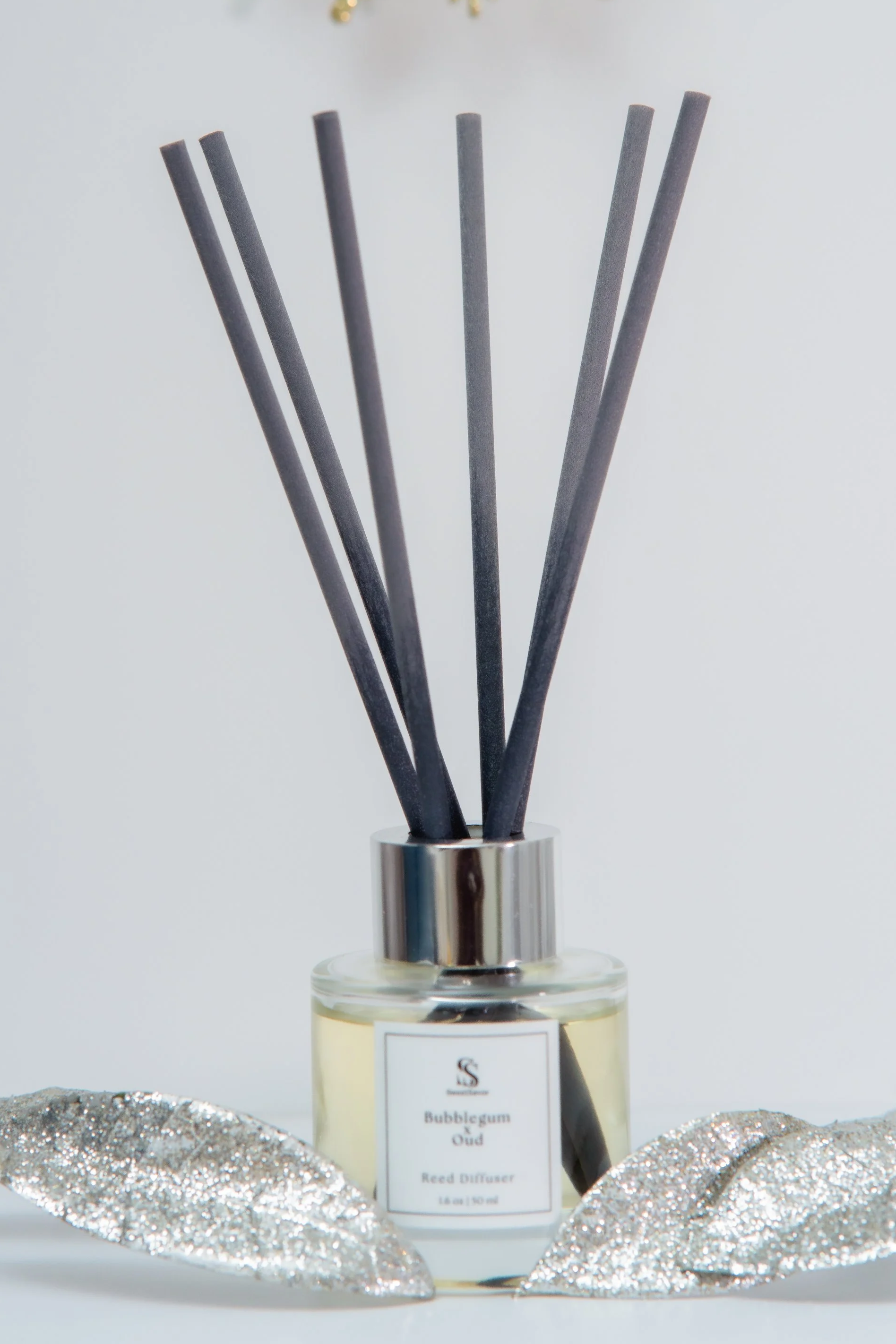 Leather Noir Reed Diffuser