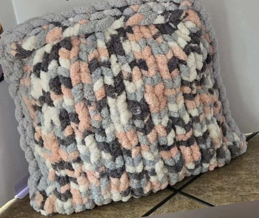 16x16KittensGrey45.jpg