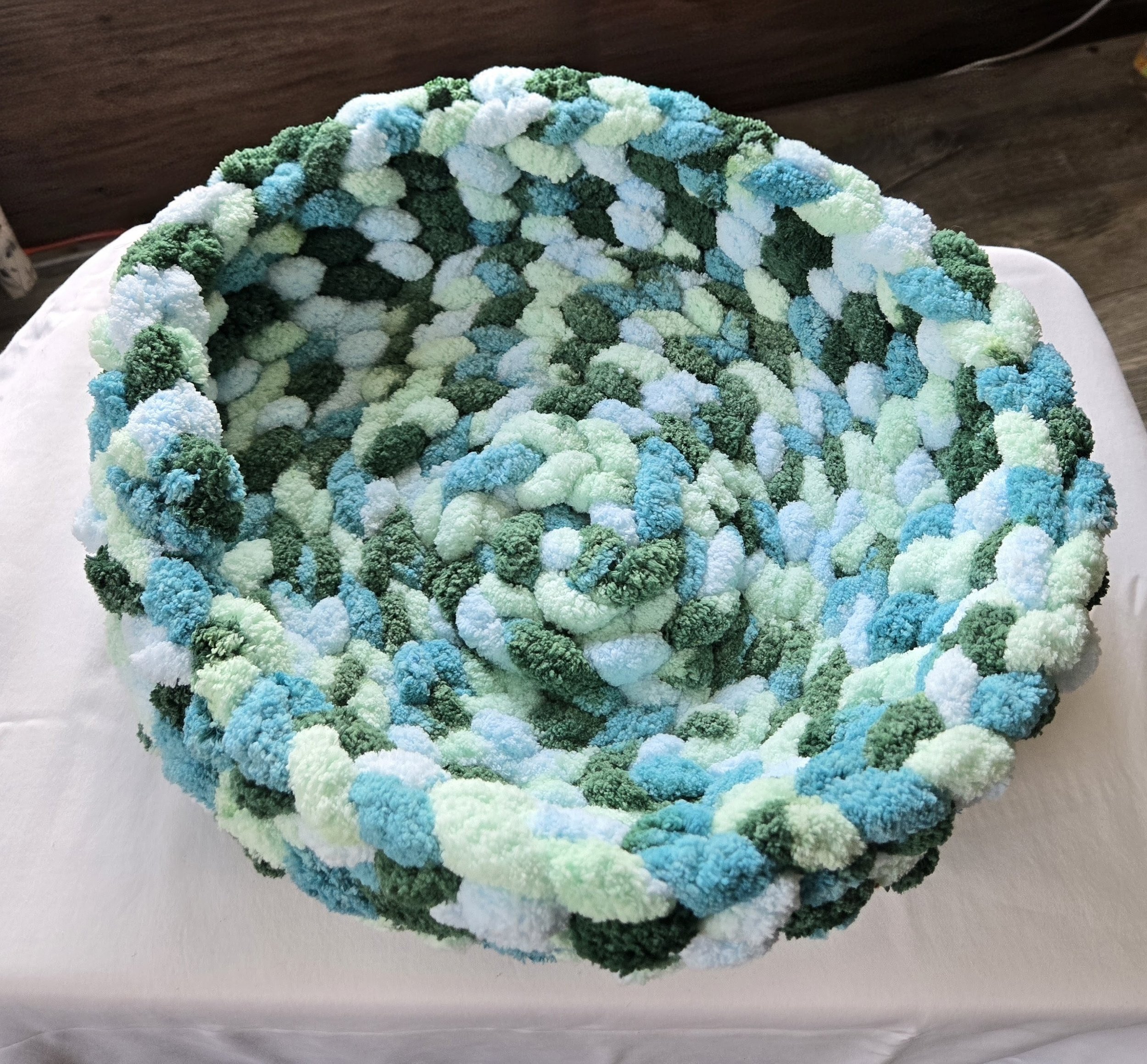 Pet Bed Small 12" Green Variegated