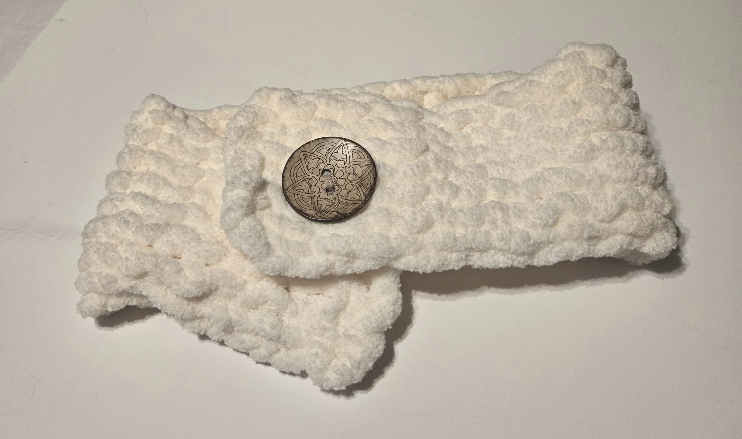 26 inch Cream/Brown Button Infinity Scarf