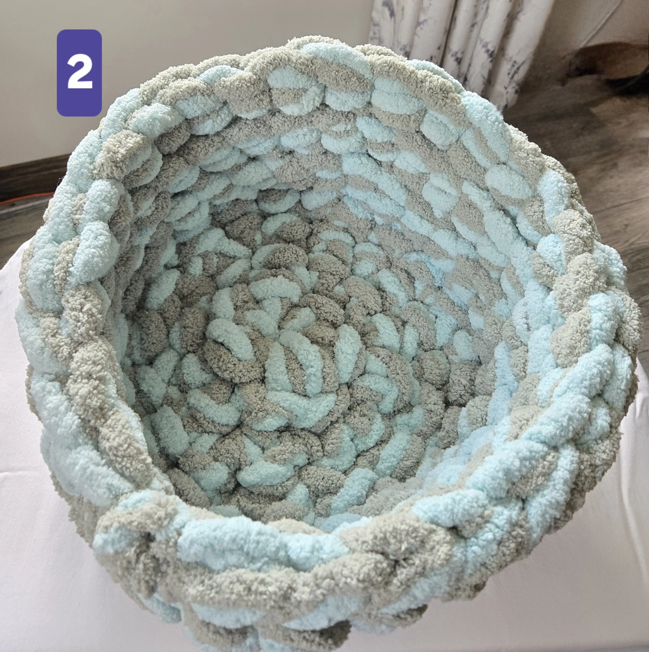 Mint Double Thick Small Pet Bed