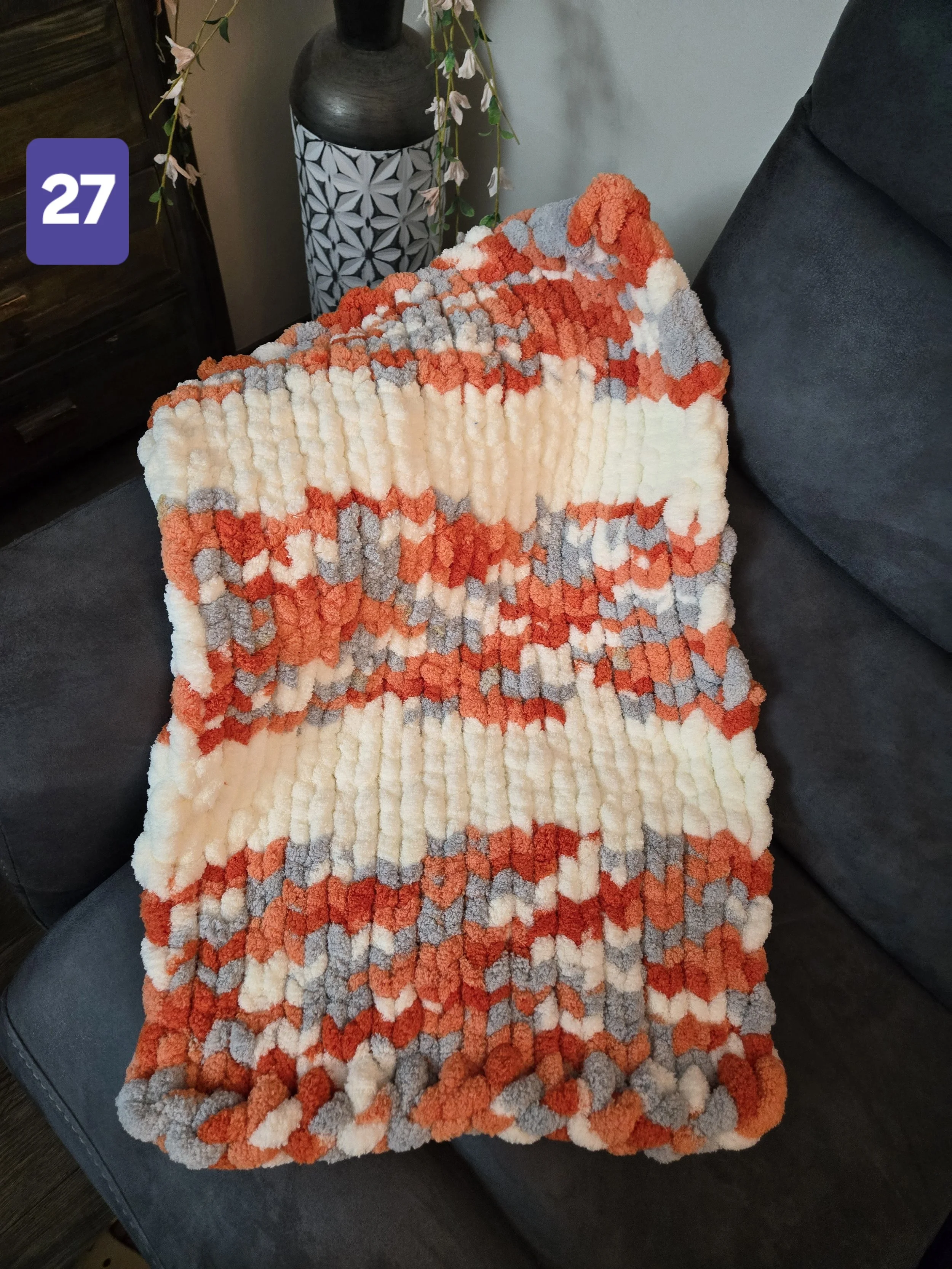 18x24 Orange Variegated/White Crate Blanket