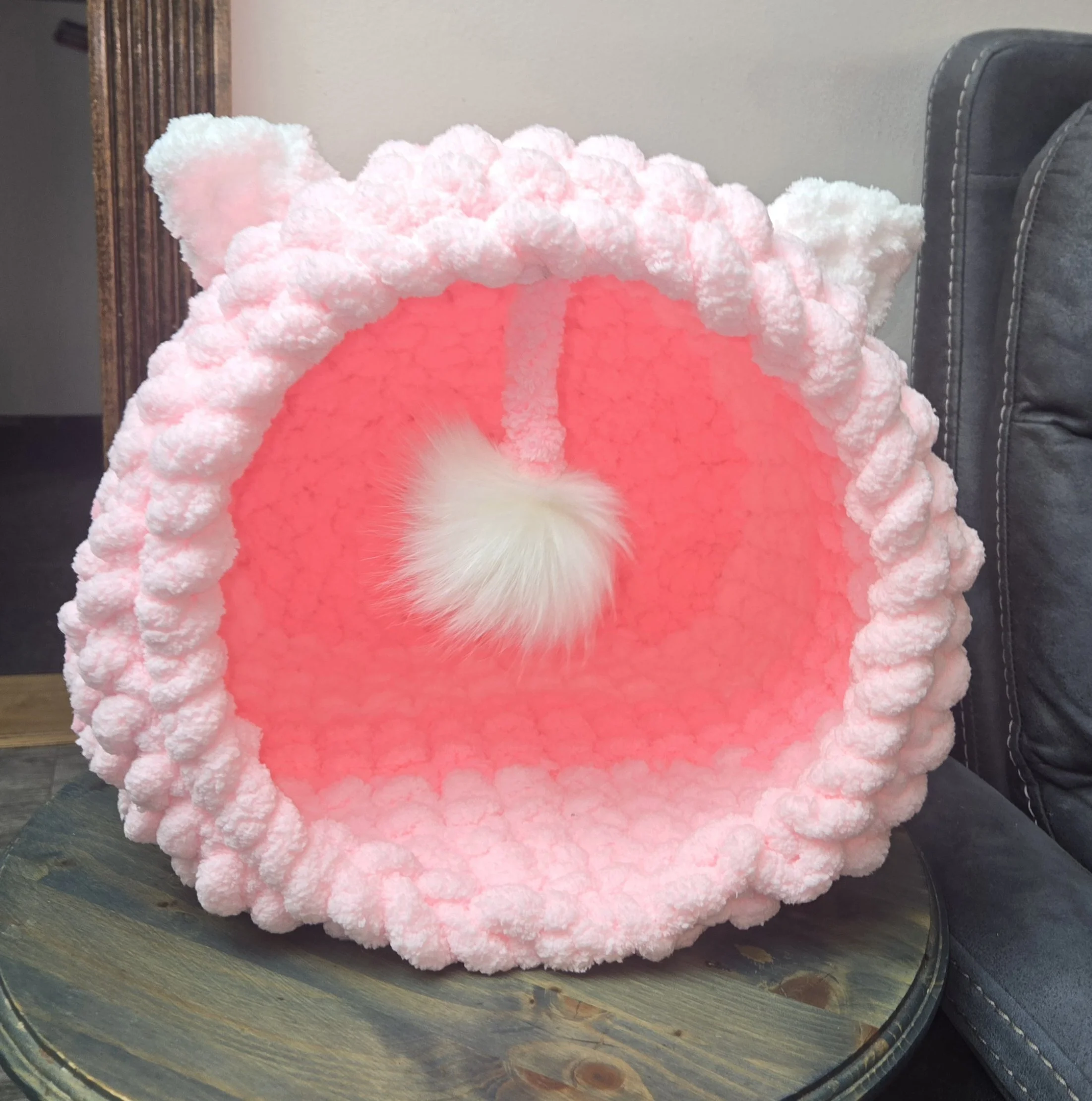 Cat Caves 14"x14"- Please click for info before adding to cart