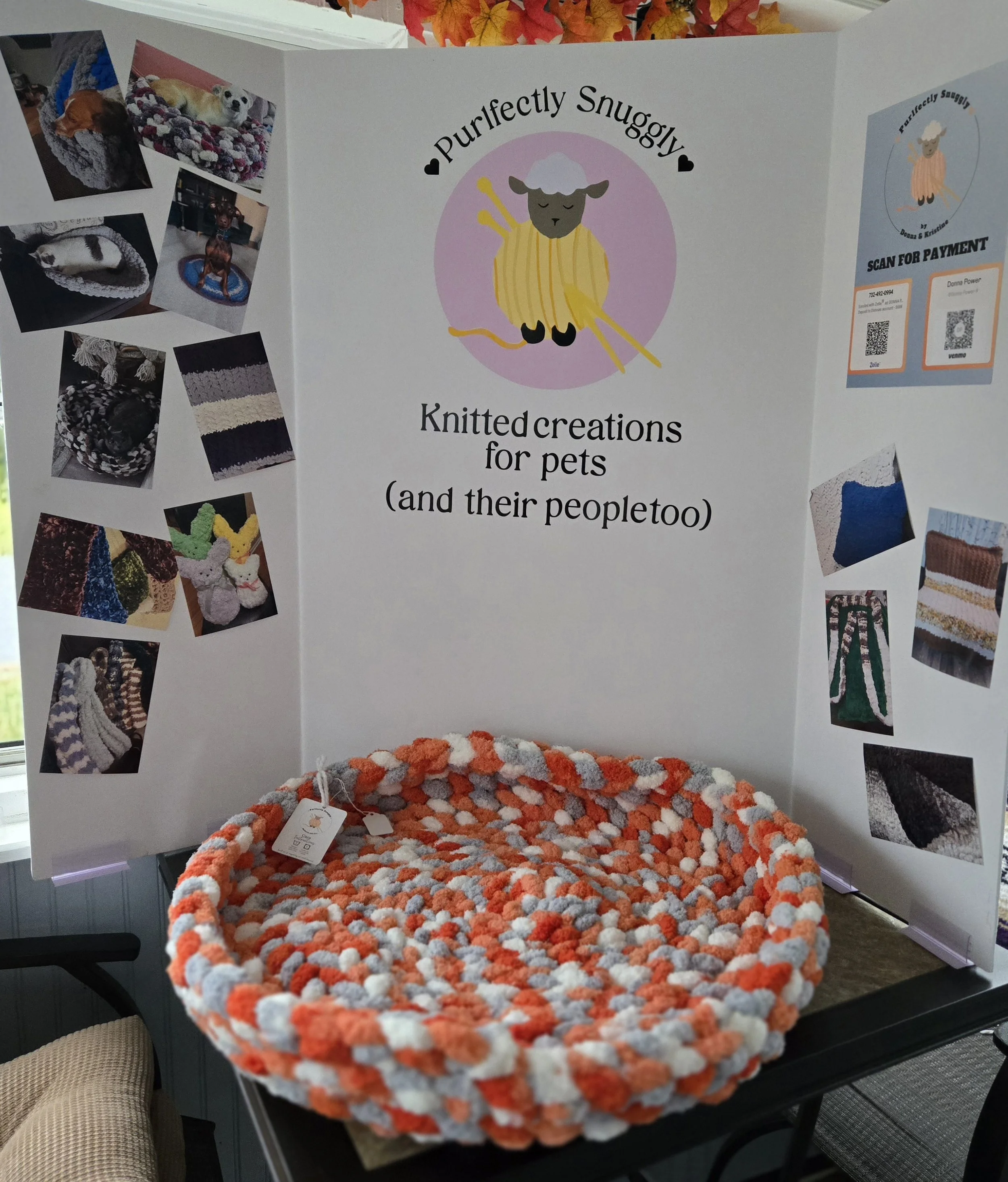 Orange Variegated Large Pet Bed