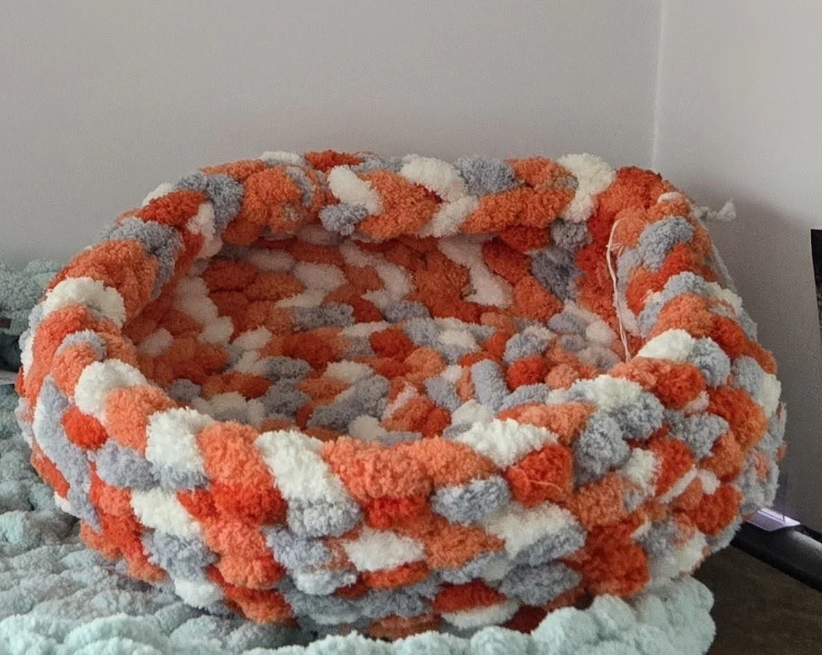 Pet Bed Small 12" Orange Variegated