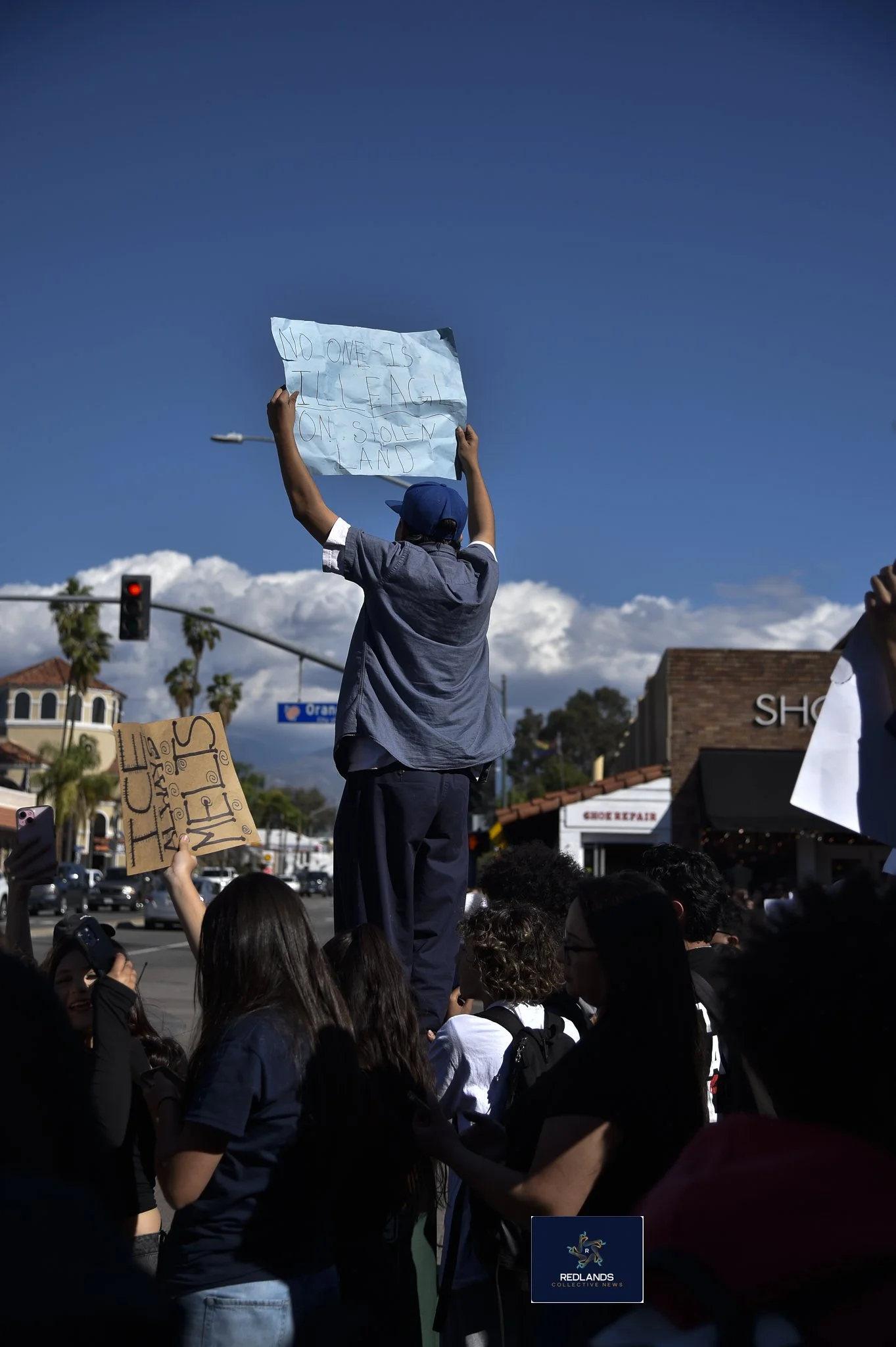  students protest against ICE Feb. 13, 202,6 in downtown Redlands (Photo by Brian Spears, Redlands News Collective)  
