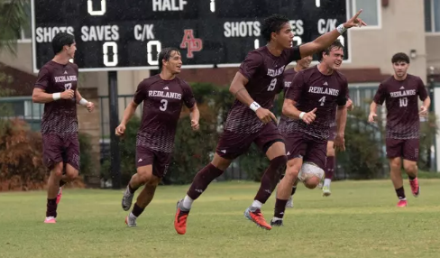 Bulldogs Split Weekend Matches at Farquhar Field Behind Top-Five Upset