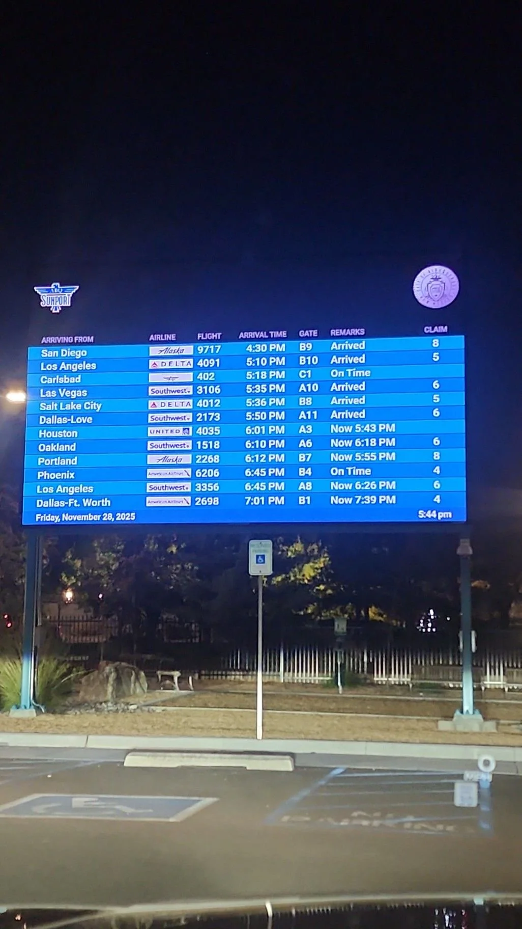 Back at the fishing hole. #uber #desertbreezetransportation #payingthebills sometimes I feel like going back to car sales SMH