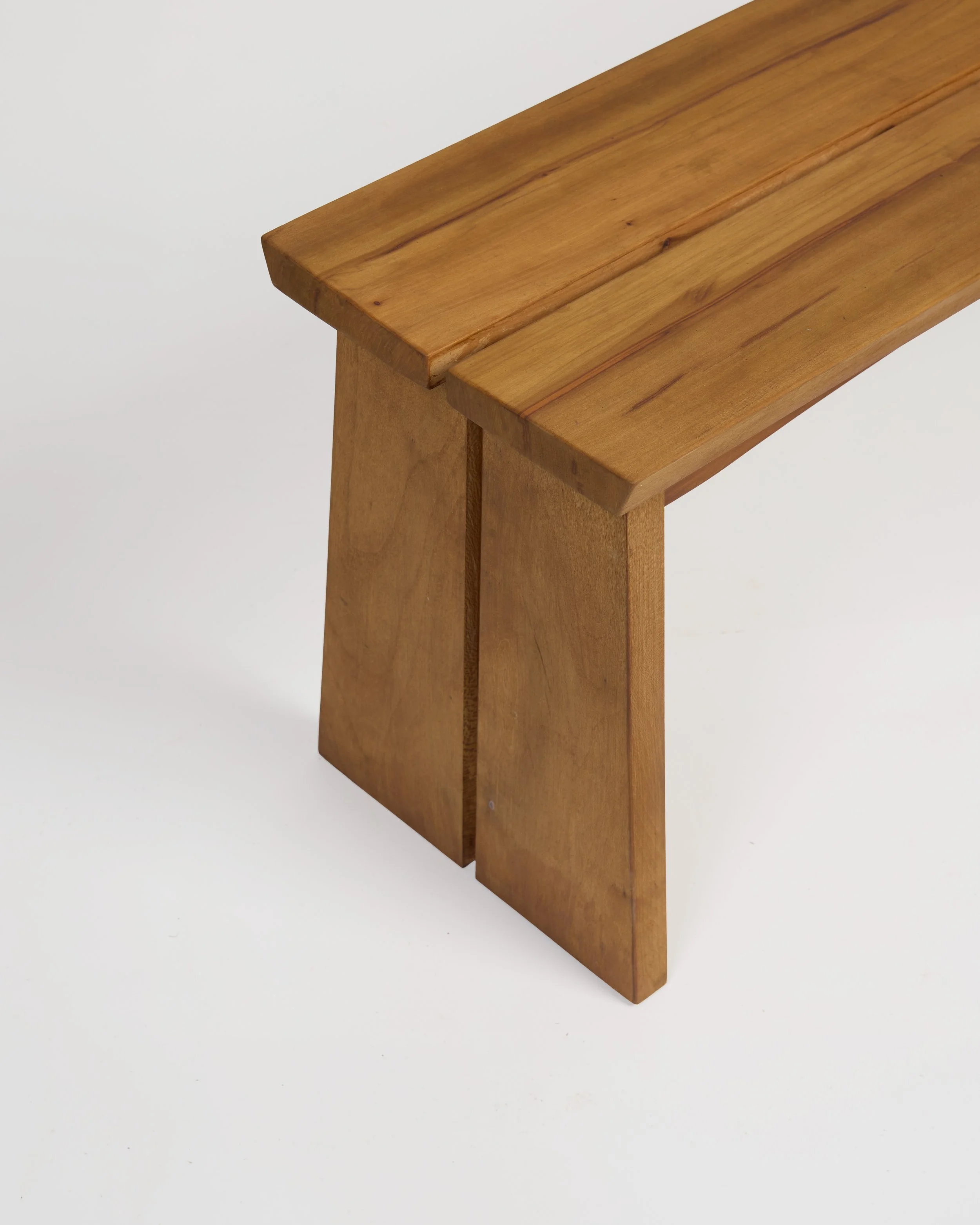 Sora Bench Detail