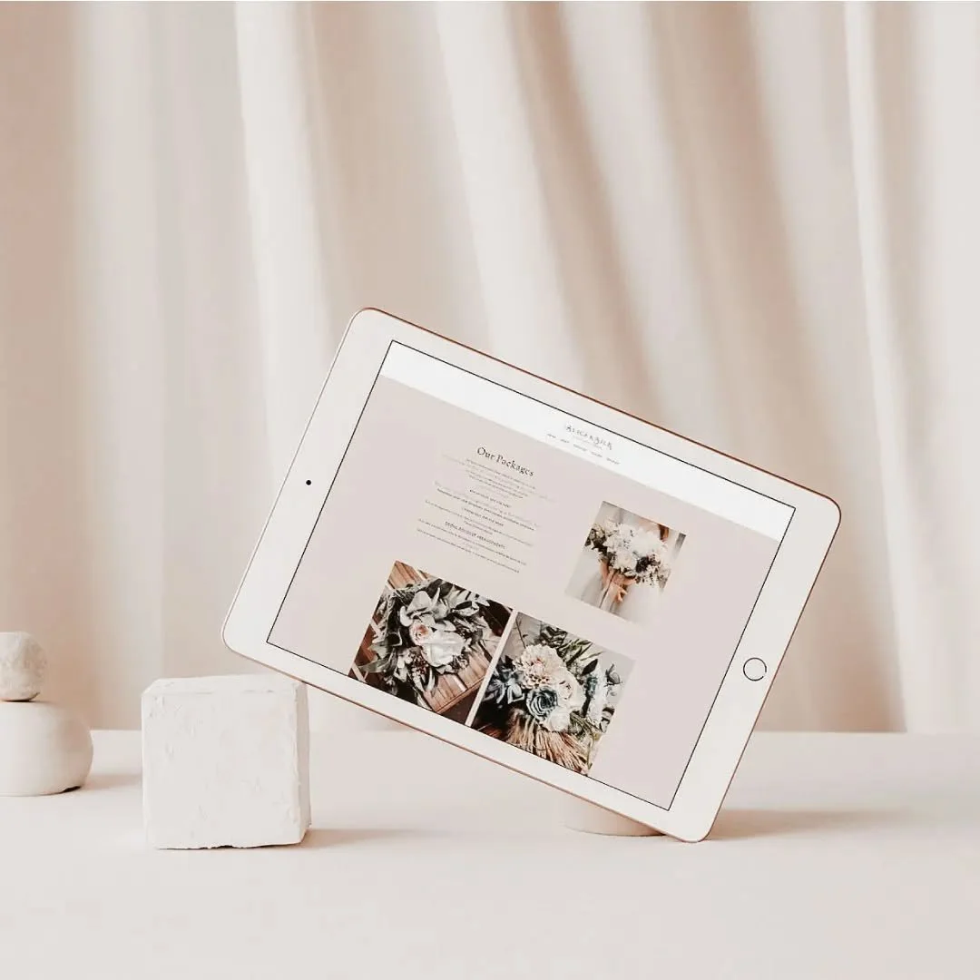 Shout-Out 📢

To a great business who are carving their own niche in the floral wedding scene (and that's a competitive industry right there 😁)

Check out @aliceinsilk and show your support 🤗

www.aliceinsilk.com.au