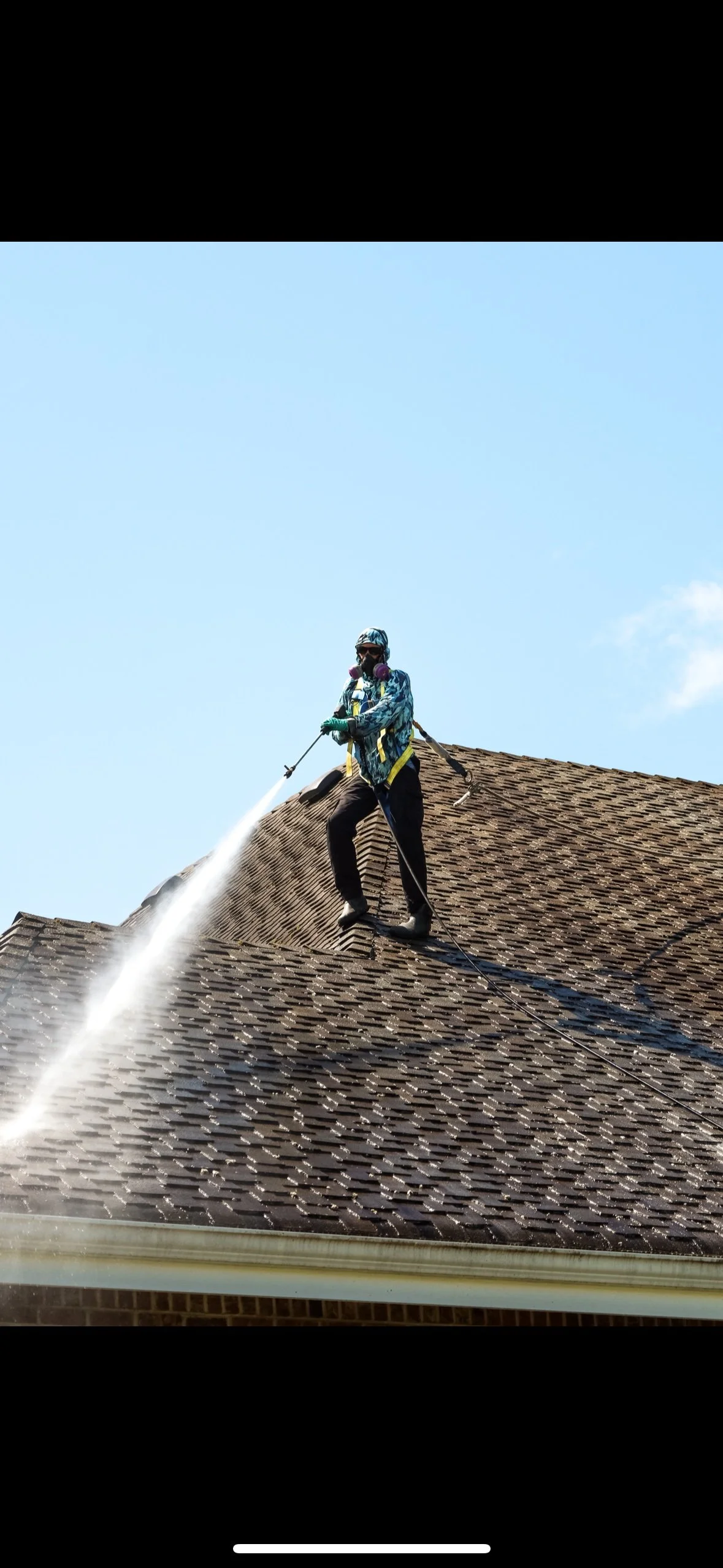 Roof Washing in Chilliwack BC | Shingle Roof Soft Wash by Cascade Softwash