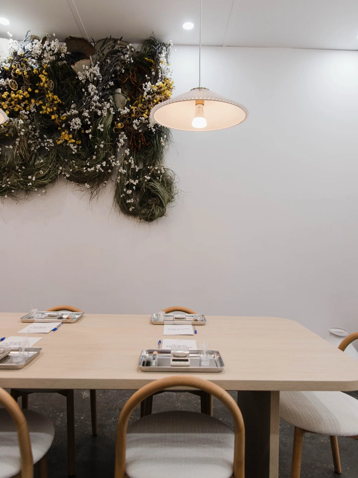 New workshop dates for January &amp; February are now live✨Step into the world of natural perfumery and spend 2.5 hours in the shoes of a perfumer, learning, exploring, and creating.

You&rsquo;ll dive into natural ingredients, unlock behind-the-scen