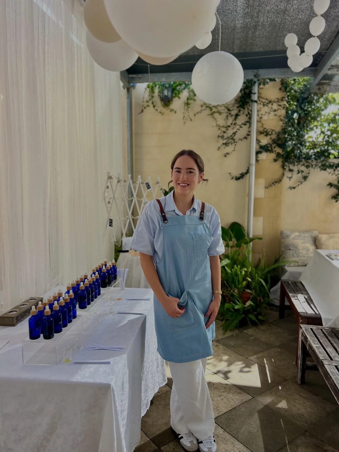 Meet Tyler. 💙

A gentle presence in the studio, and an integral part of the Olfactora experience.

With a background in nursing and a deep curiosity for holistic health through her naturopathy studies, Tyler brings a rare sensitivity to both people 