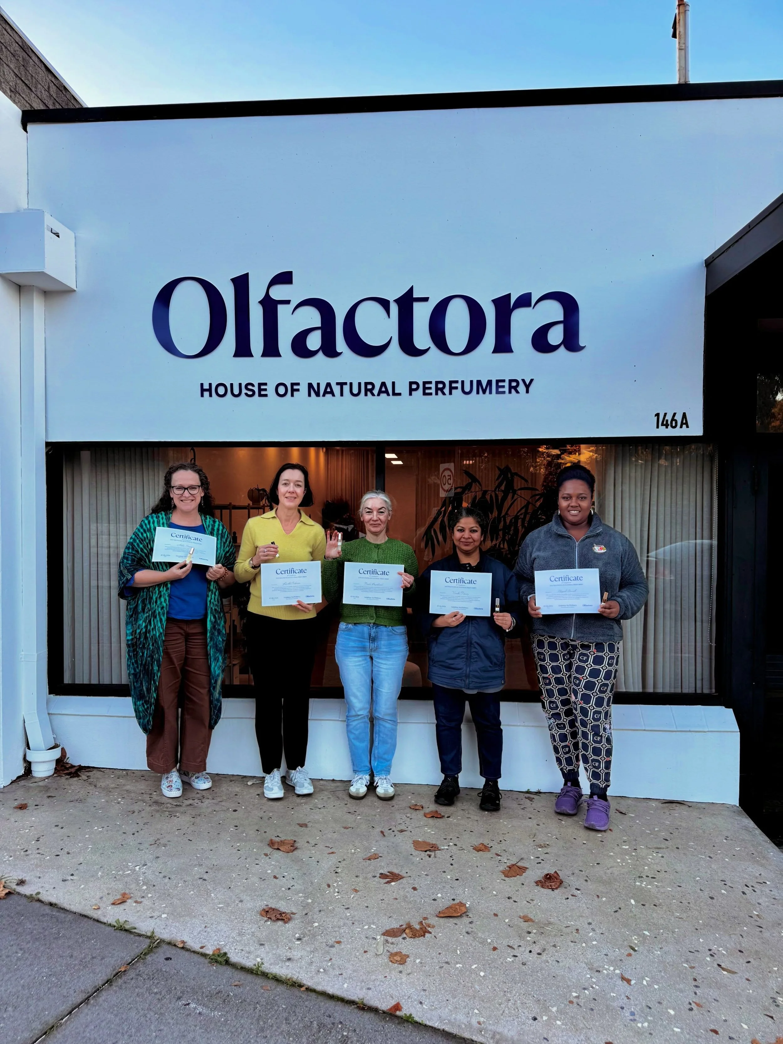 Our 2-Day Foundations of Natural Perfumery course is designed for anyone wanting to learn the art and craft of natural fragrance creation, from complete beginners and hobbyists to makers, creatives and aspiring perfumers.

Unlike our perfume workshop
