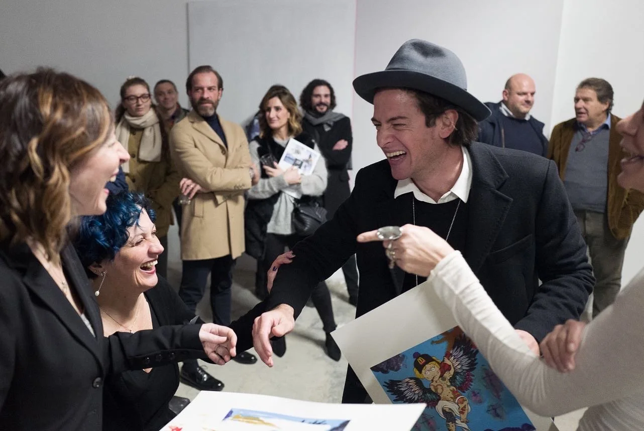 Spazio industriale Lanarchico a Prato allestito per eventi privati e serate creative