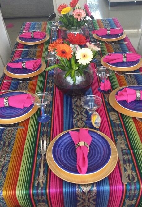 MEXICAN TABLE
