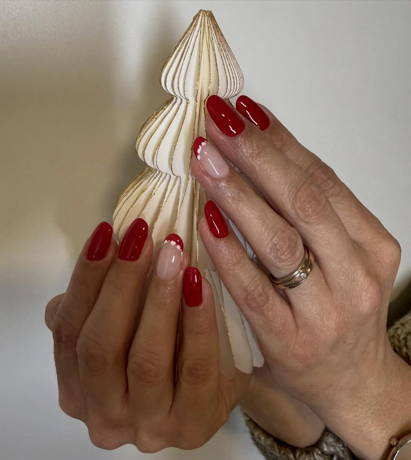 Božično božični🎅🏼❤️✨ #christmasnails