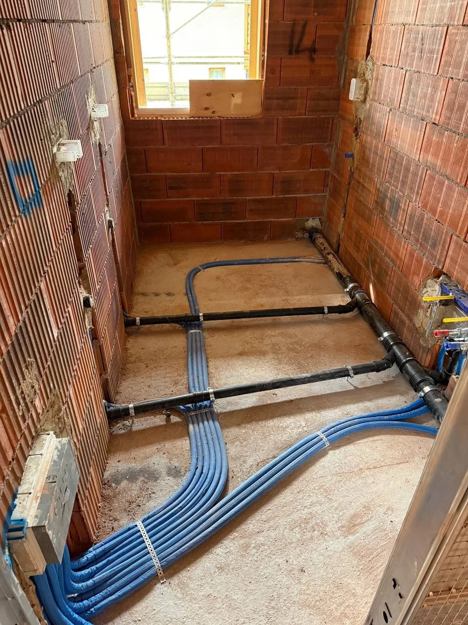 photo_2025-12-02 20.25.14.jpeg