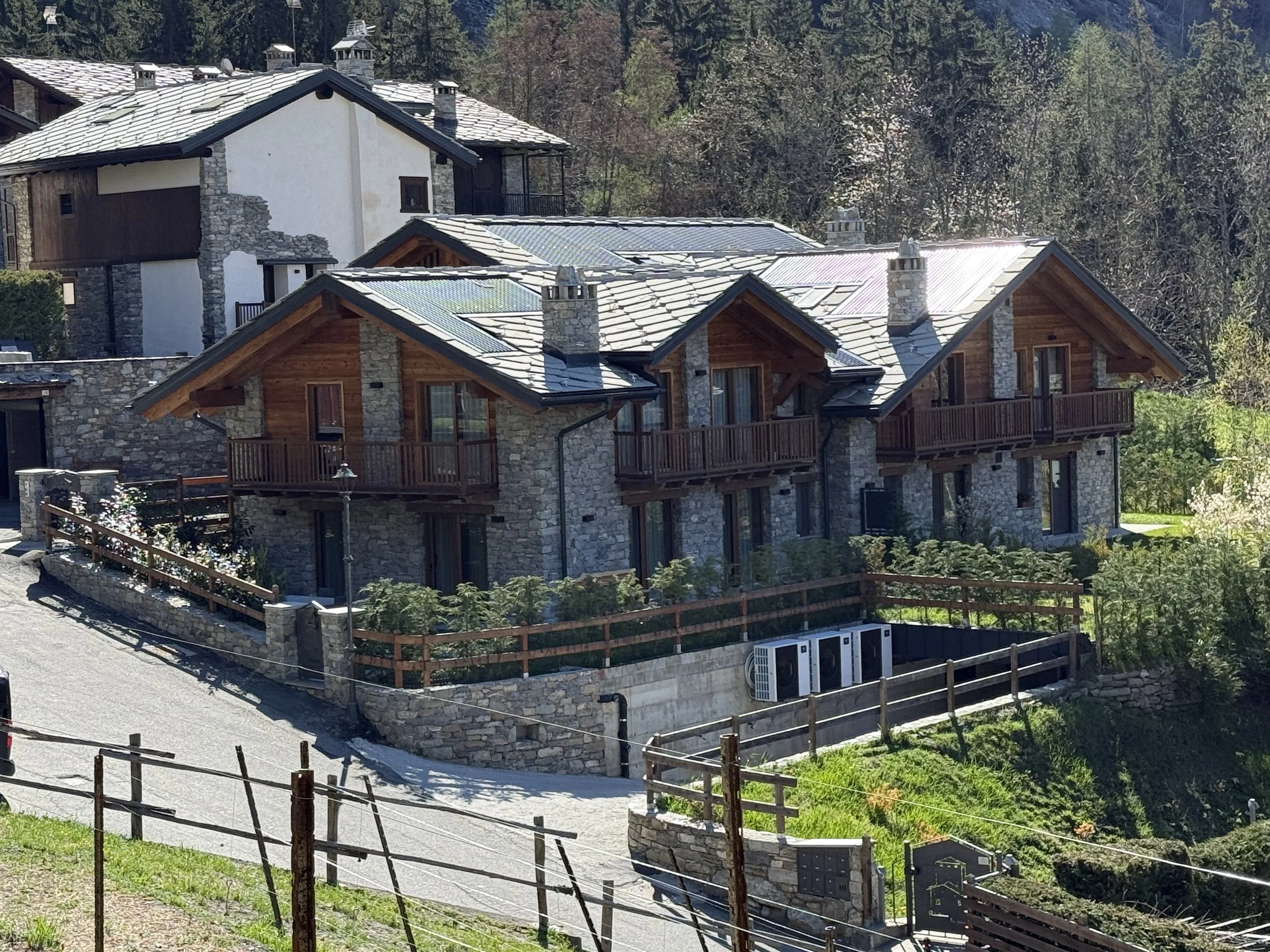 Condominio Maison de la Fiore – Prarion, La Salle (AO)