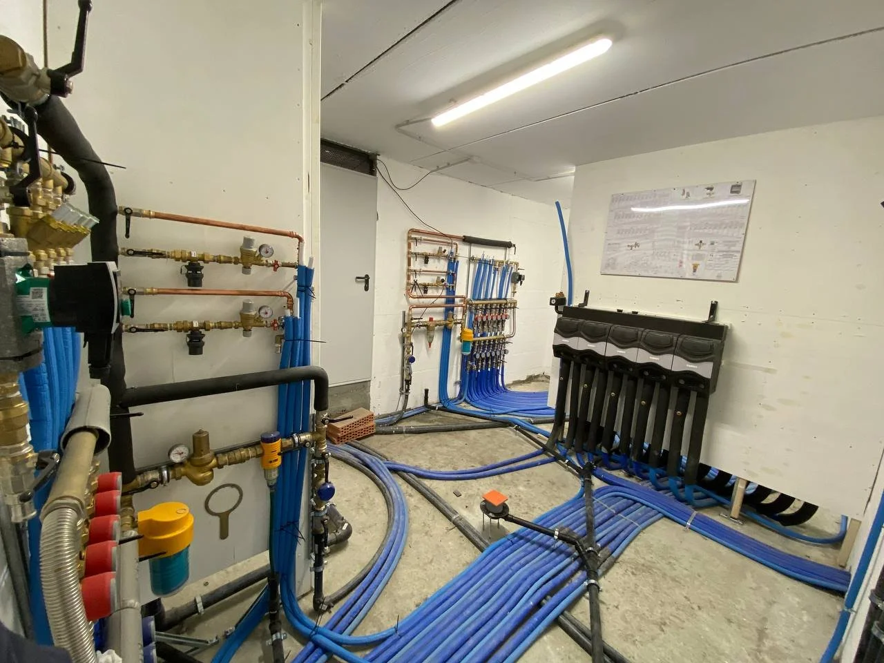 photo_2025-11-26 20.00.57.jpeg