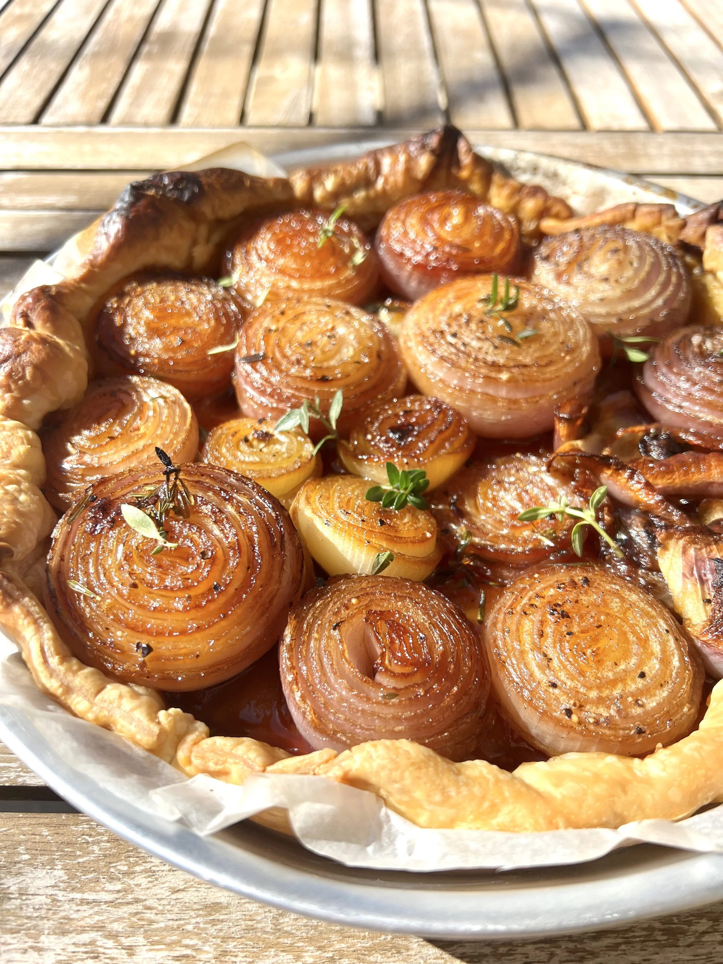 Caramalised onion pie