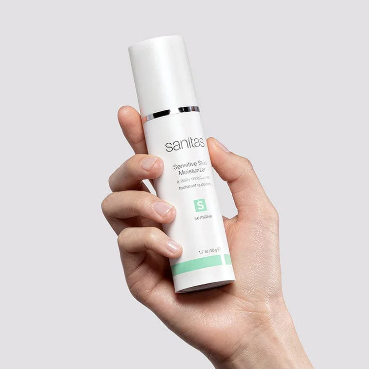 788x783_model_Sensitive-Skin-Moisturizer-1_750x750_crop_center.webp