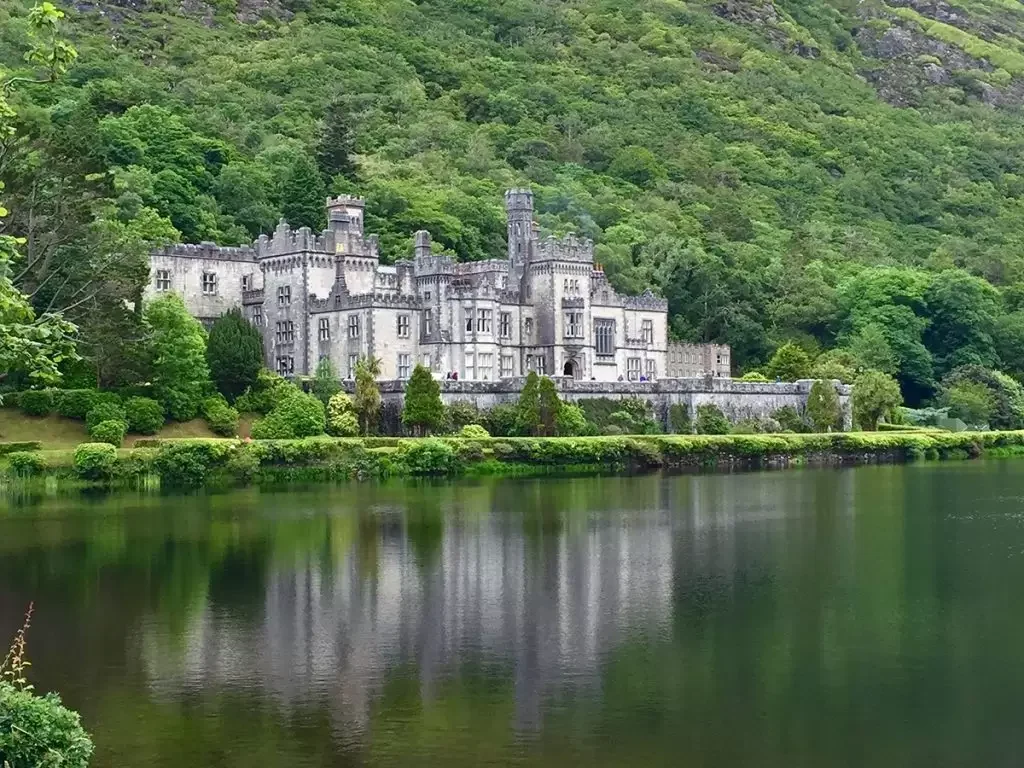 #Exploring the Emerald Isle: A Guide to Student Exchange Programs in Ireland