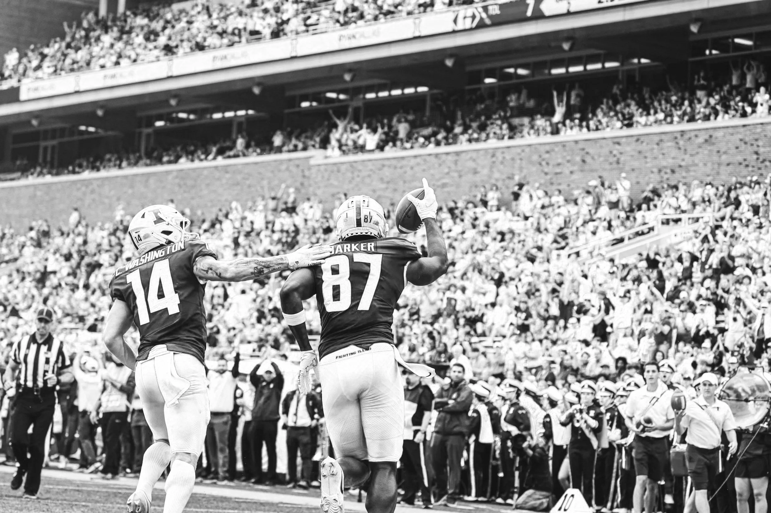 Book publicity agency for publishers and authors:  tv, radio, podcast 