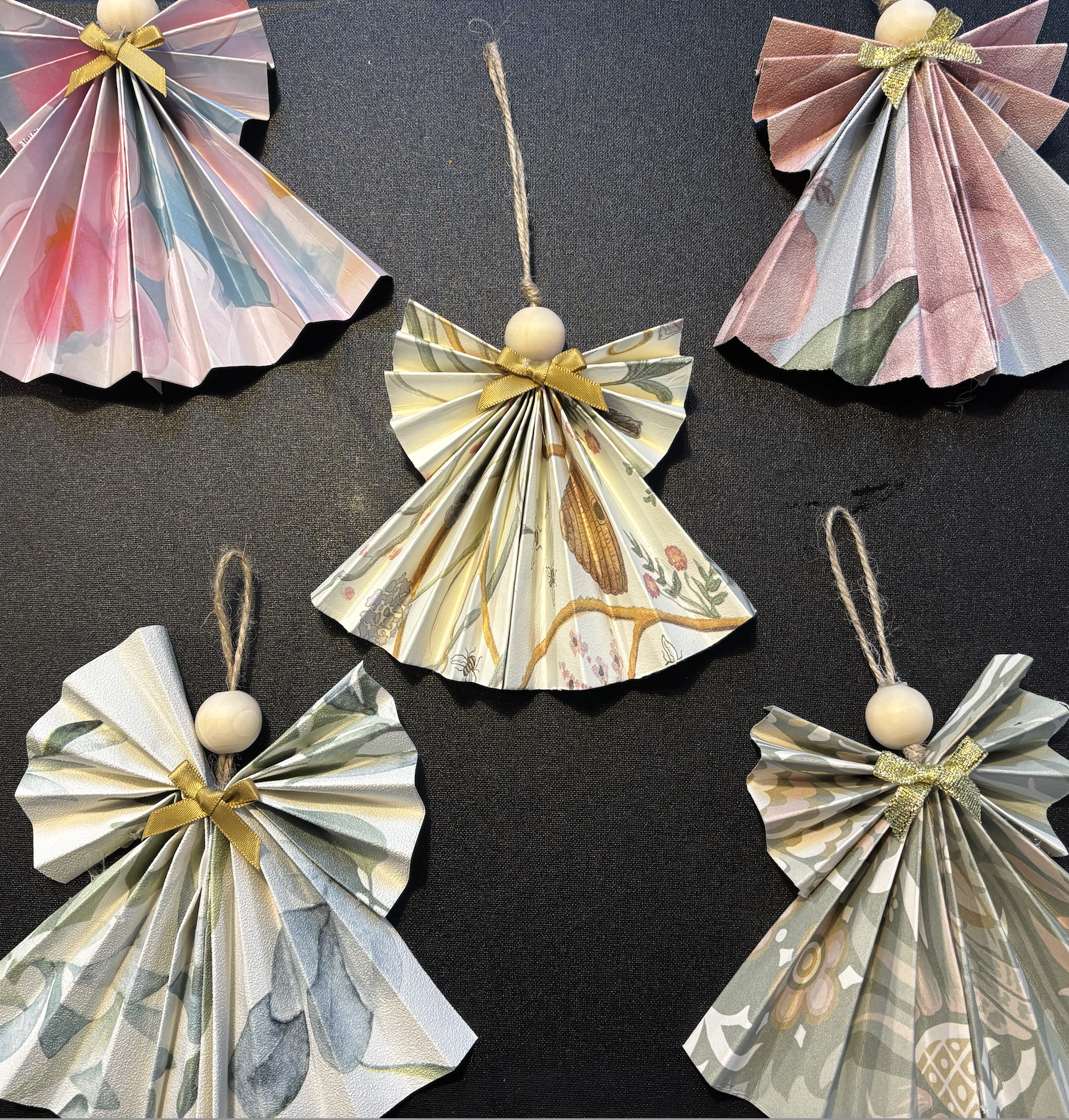 Angel Christmas Decorations.png