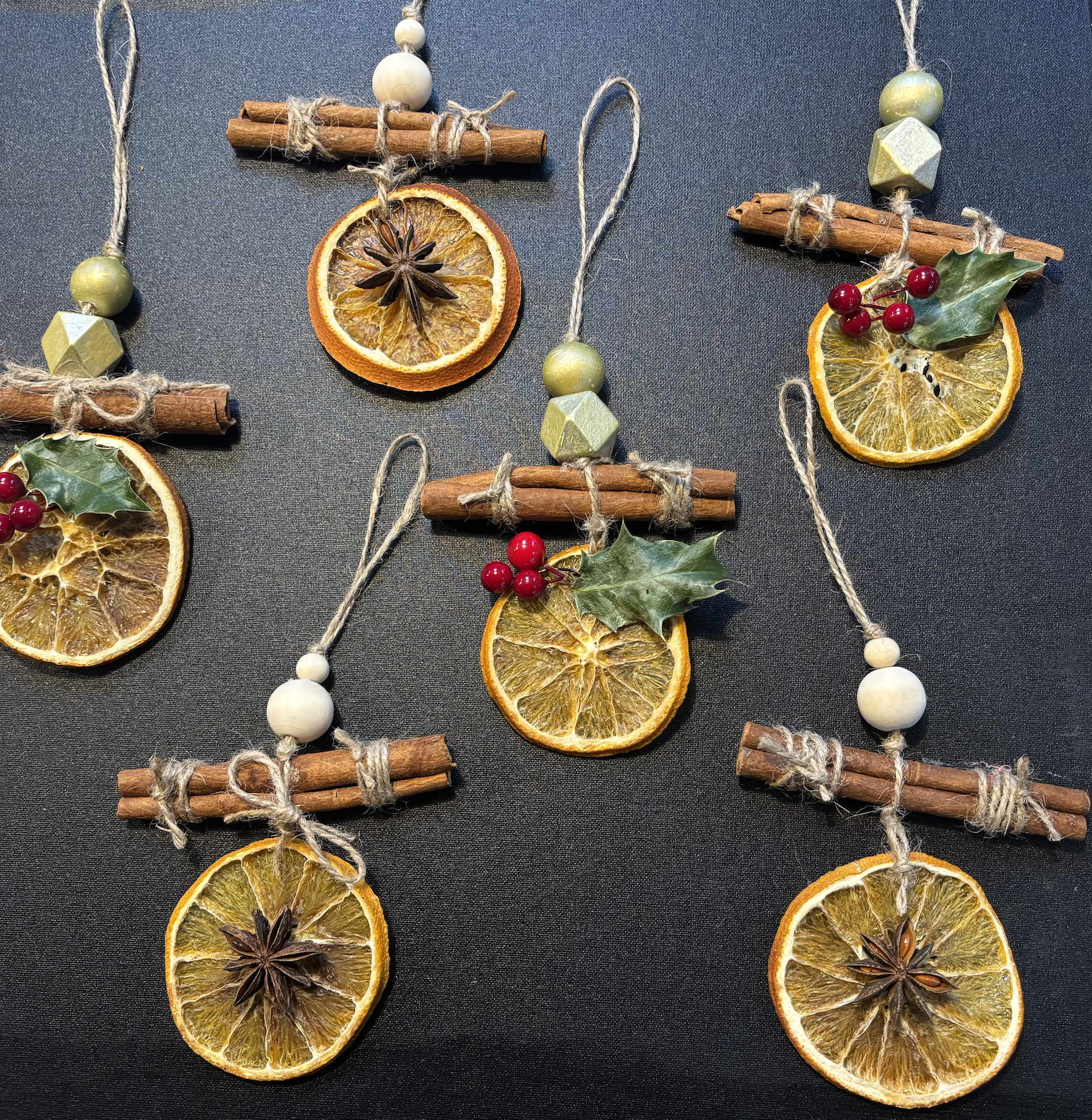 Oranges- Christmas Decoration.png