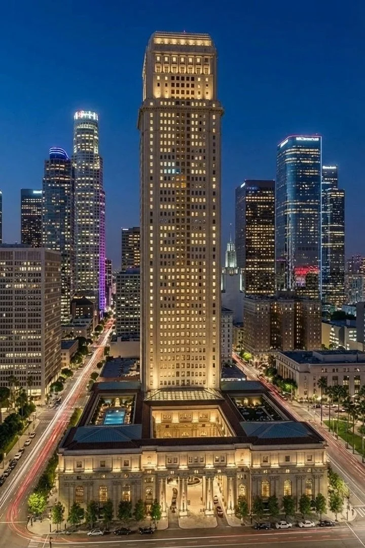 Four Seasons at Night.jpg