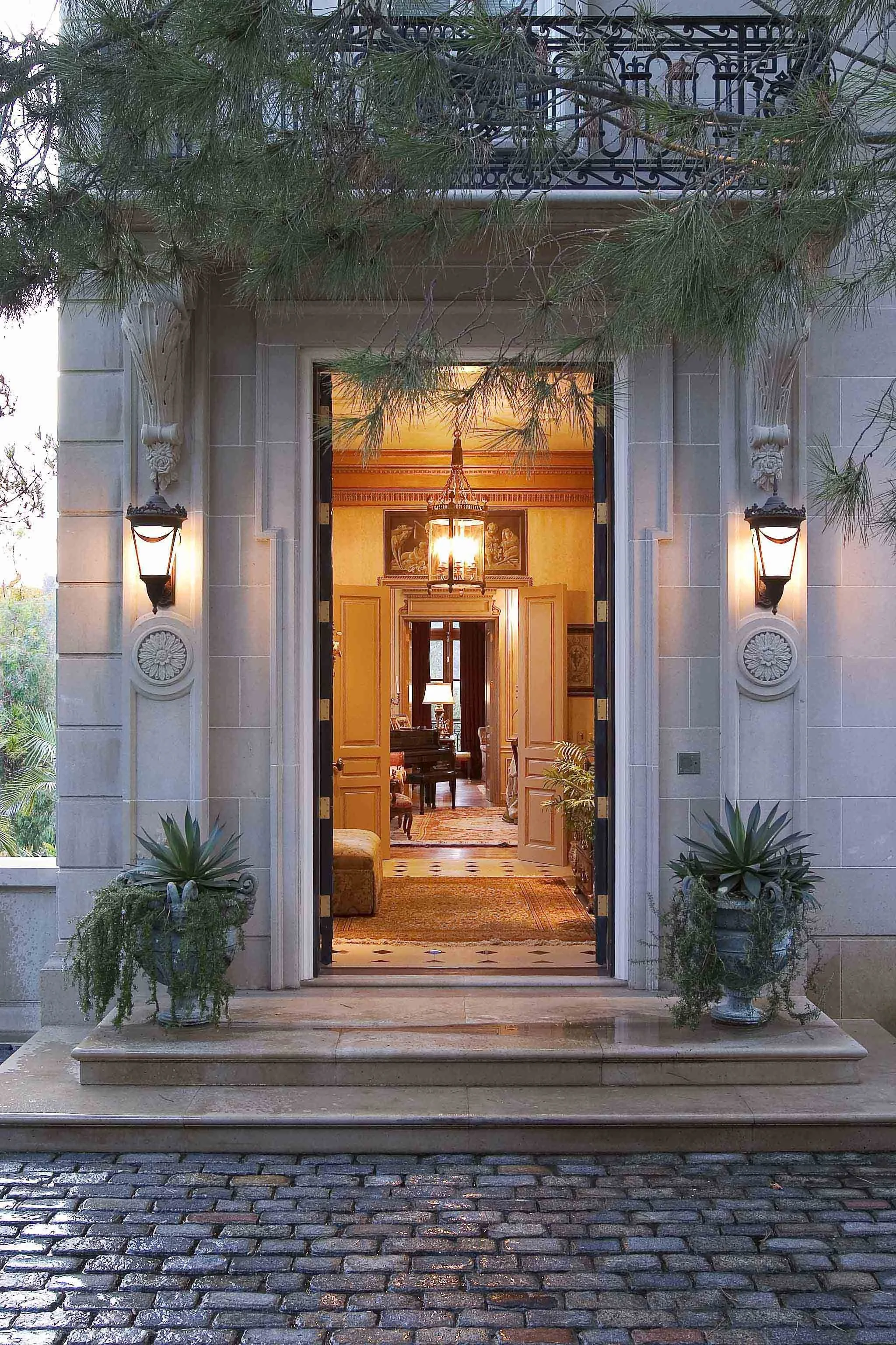 761 Bel Air Road -- 10.jpg