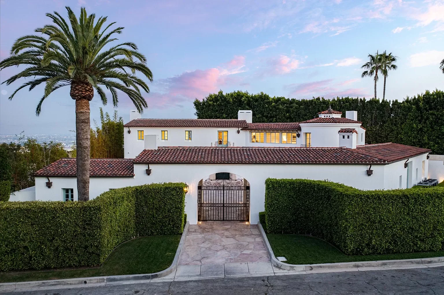 Robin Drive | Hollywood Hills