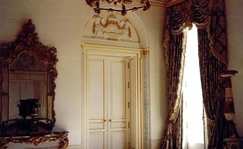2-Interior-3.jpg