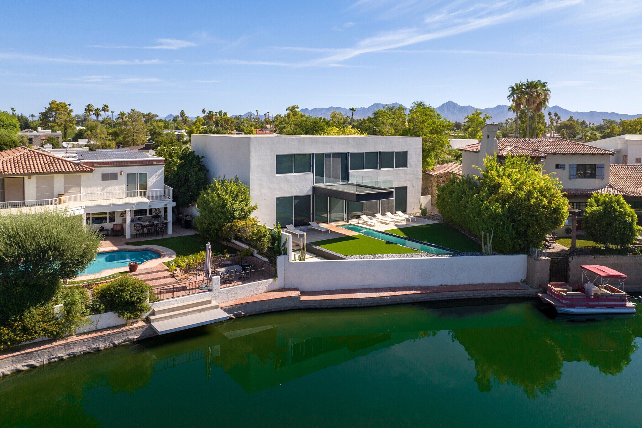 A lake-side modern home in McCormick Ranch, Scottsdale AZ