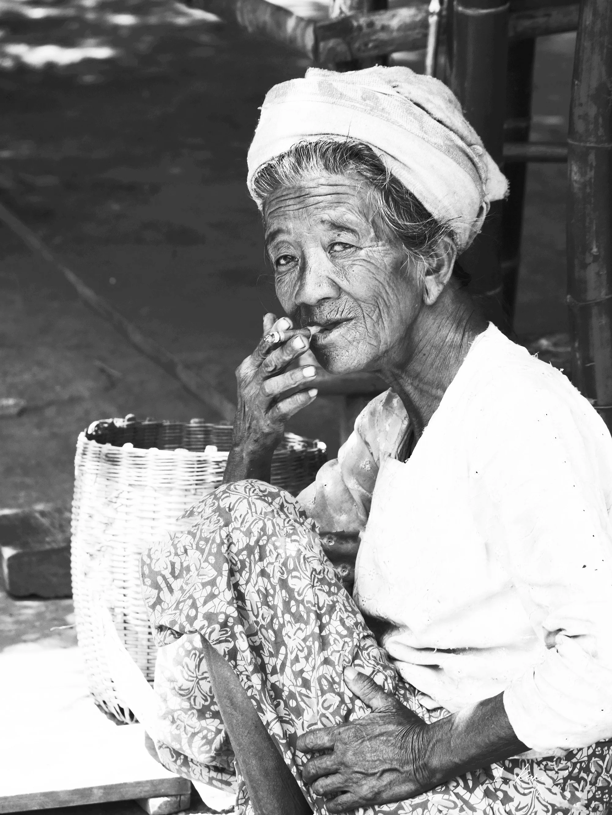 myanmar farmer woman.jpg