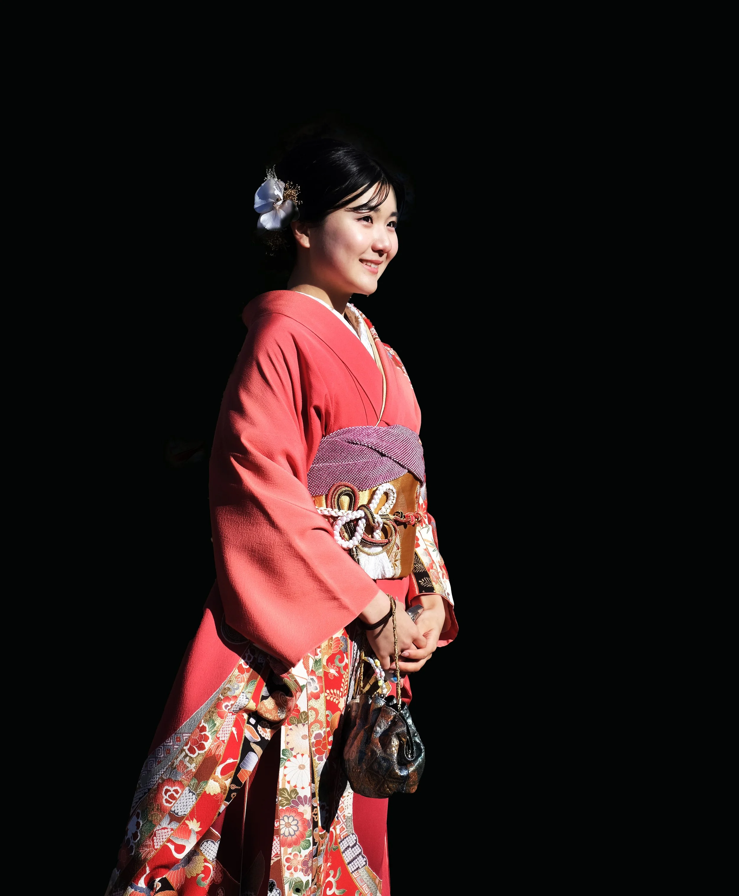 A woman in her traditional kimono.jpg