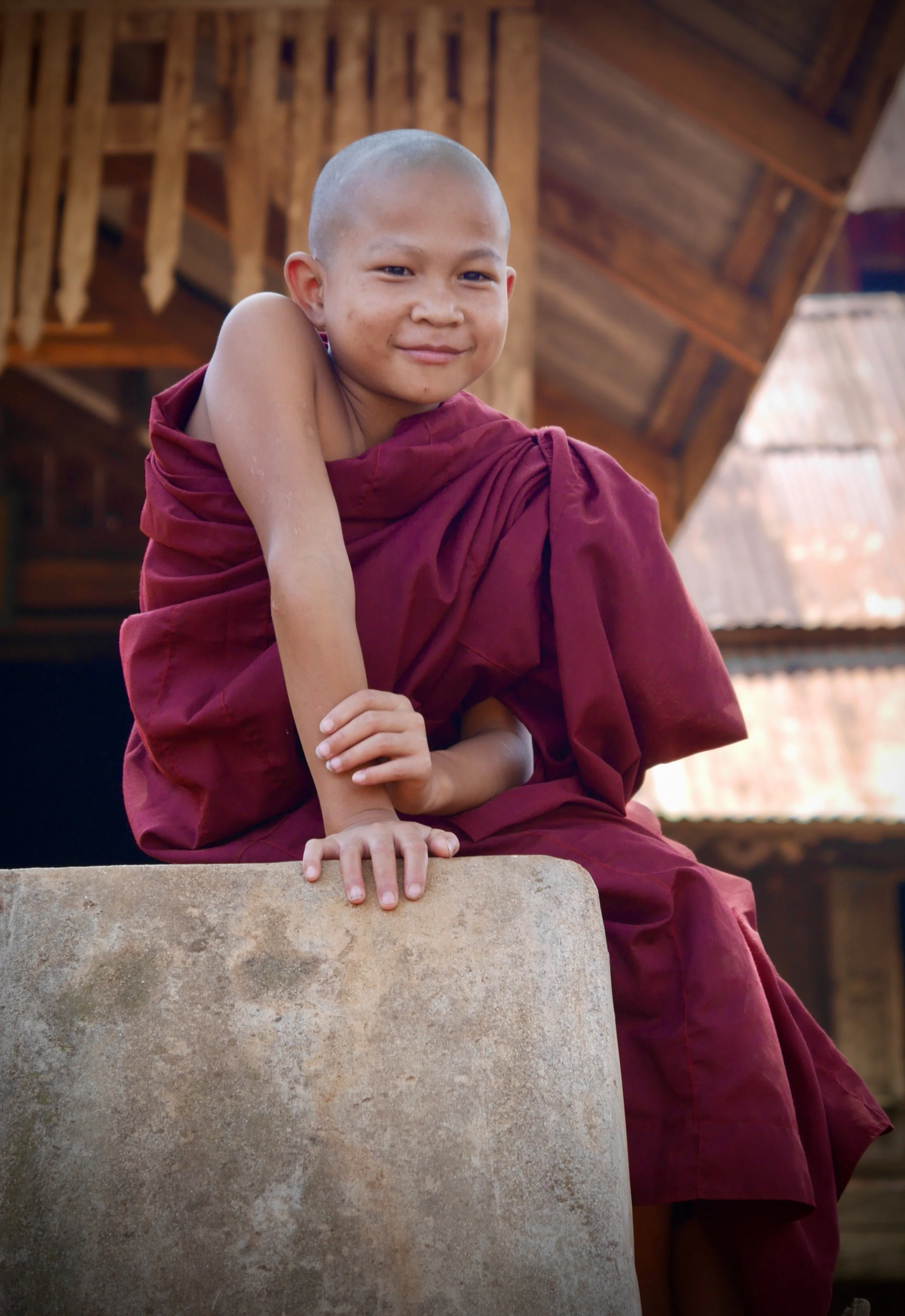 monk myanmar.jpg