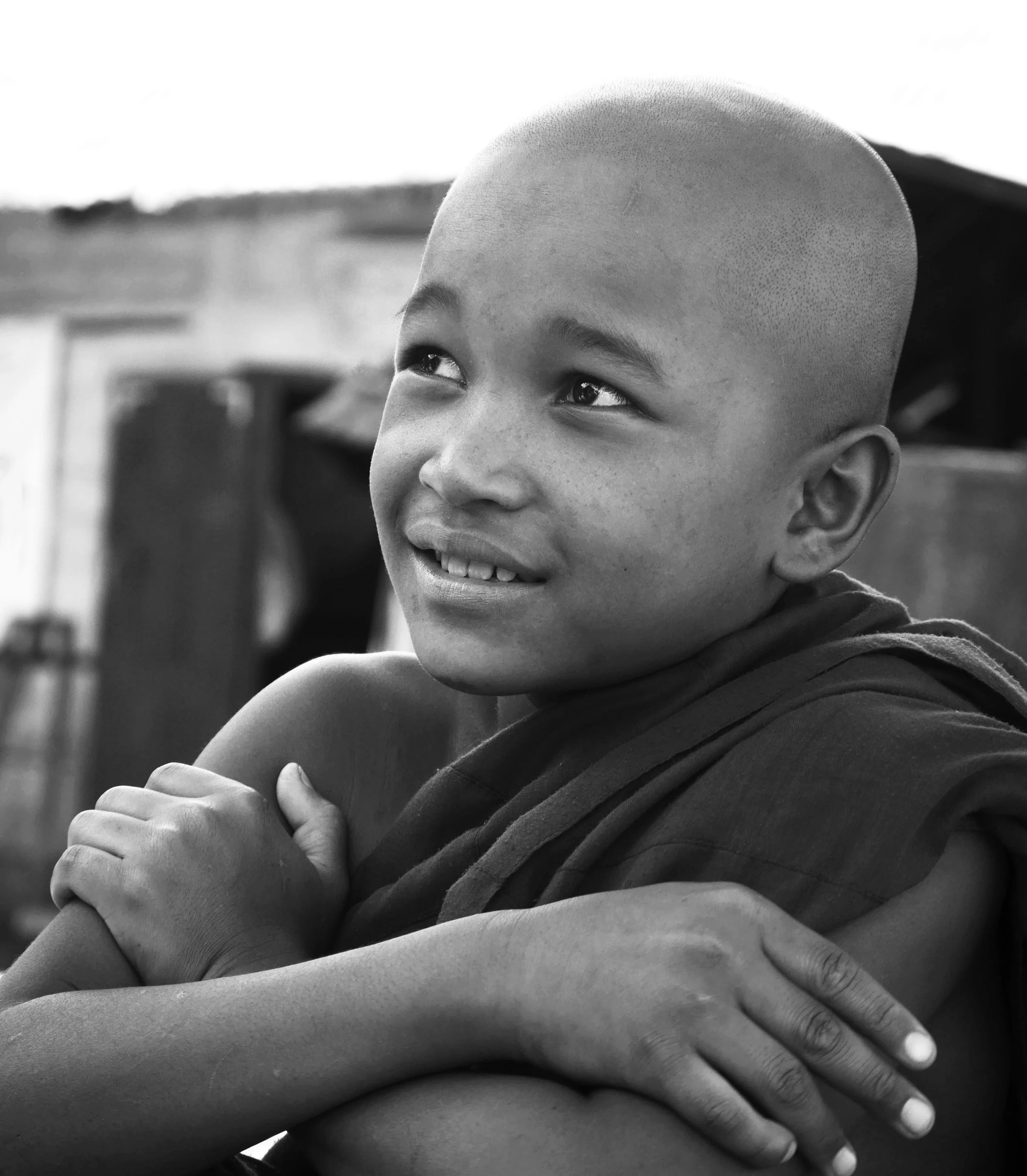 budhist monk b&w.jpg