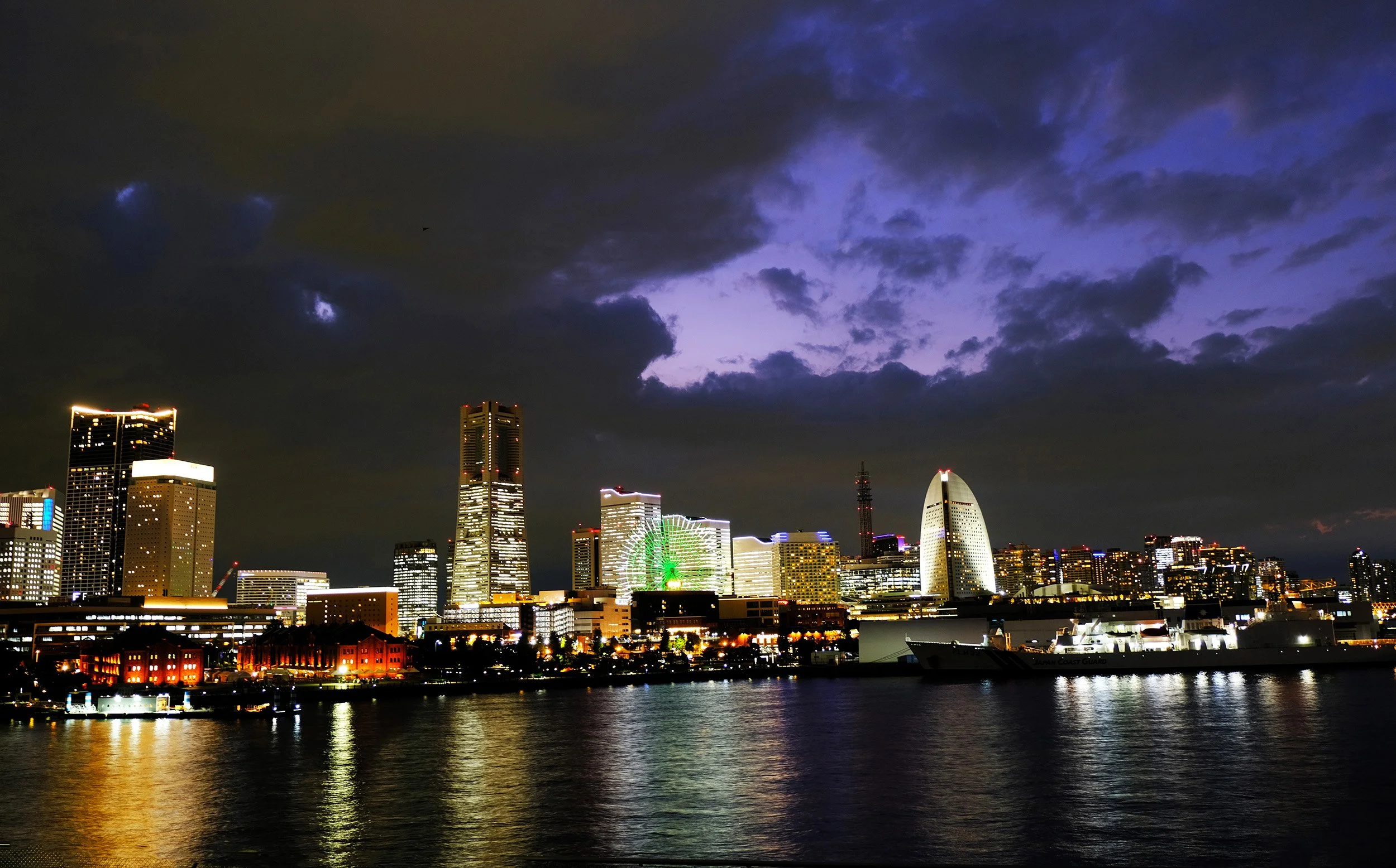 yokohama skyline3.jpg